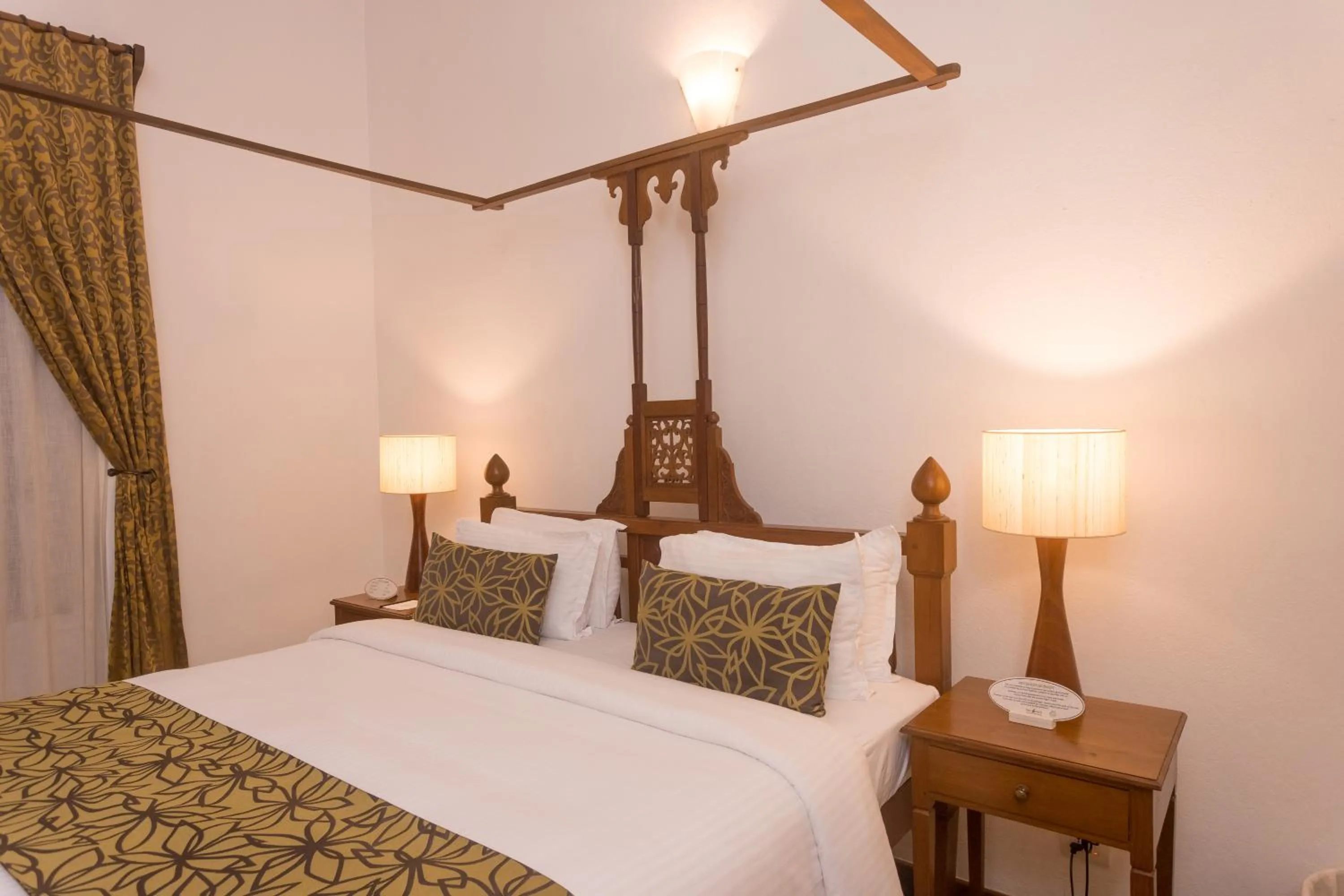 Bed in Palais De Mahe - A CGH Earth Experience