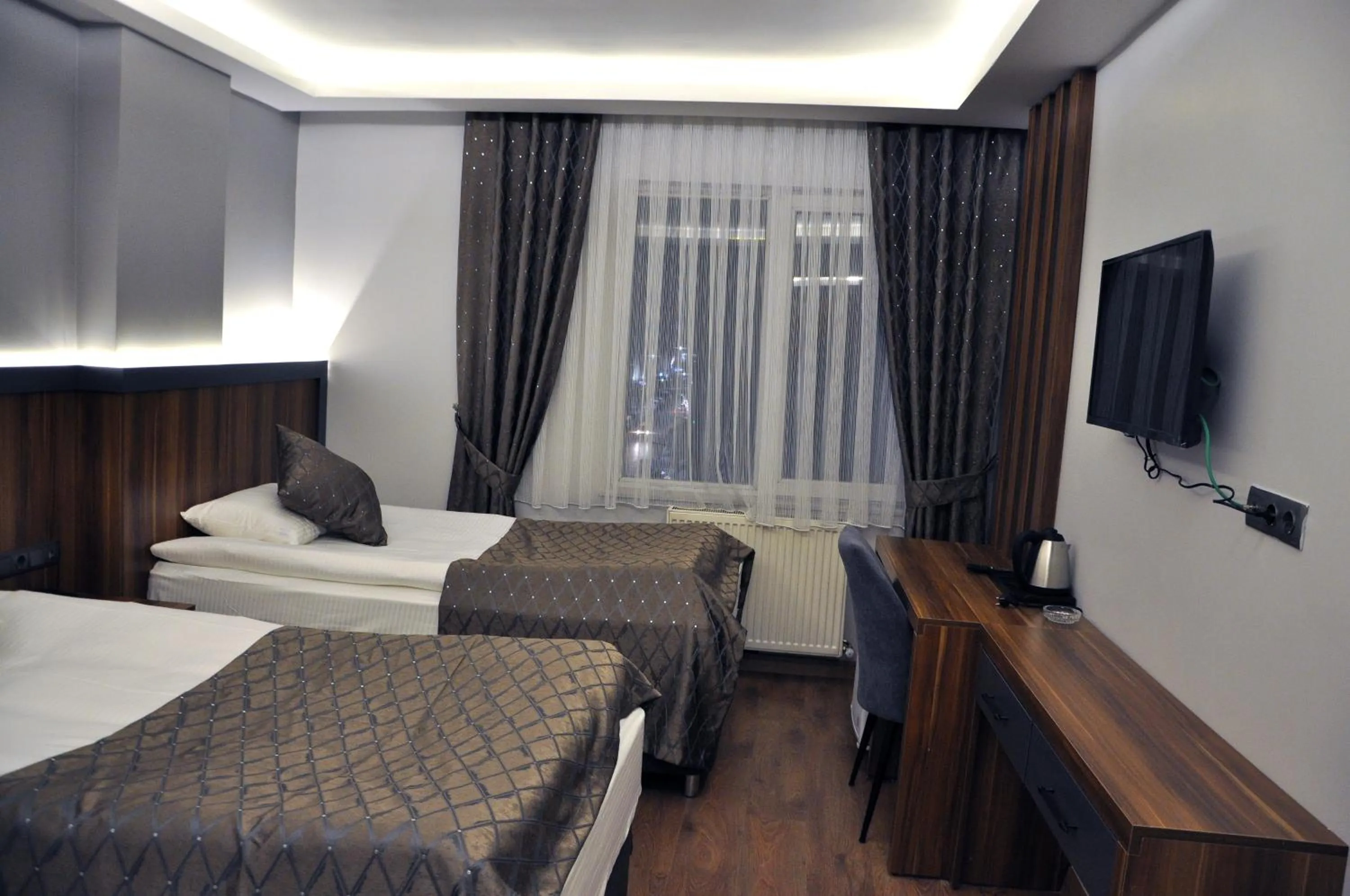 Photo of the whole room, Bed in SAKA LİFE OTEL