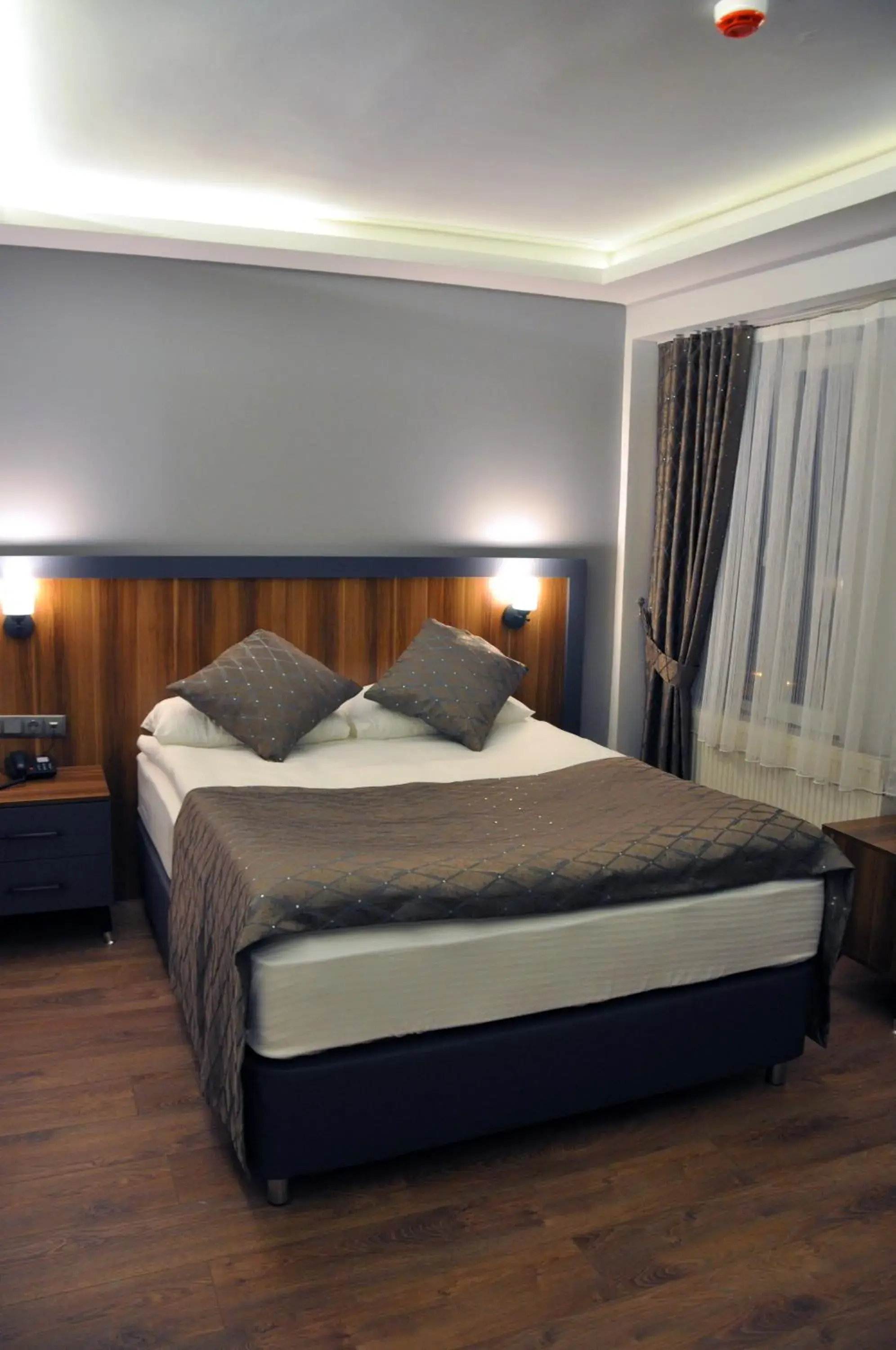 Large Single Room in SAKA LİFE OTEL Large Single Room in SAKA LİFE OTEL