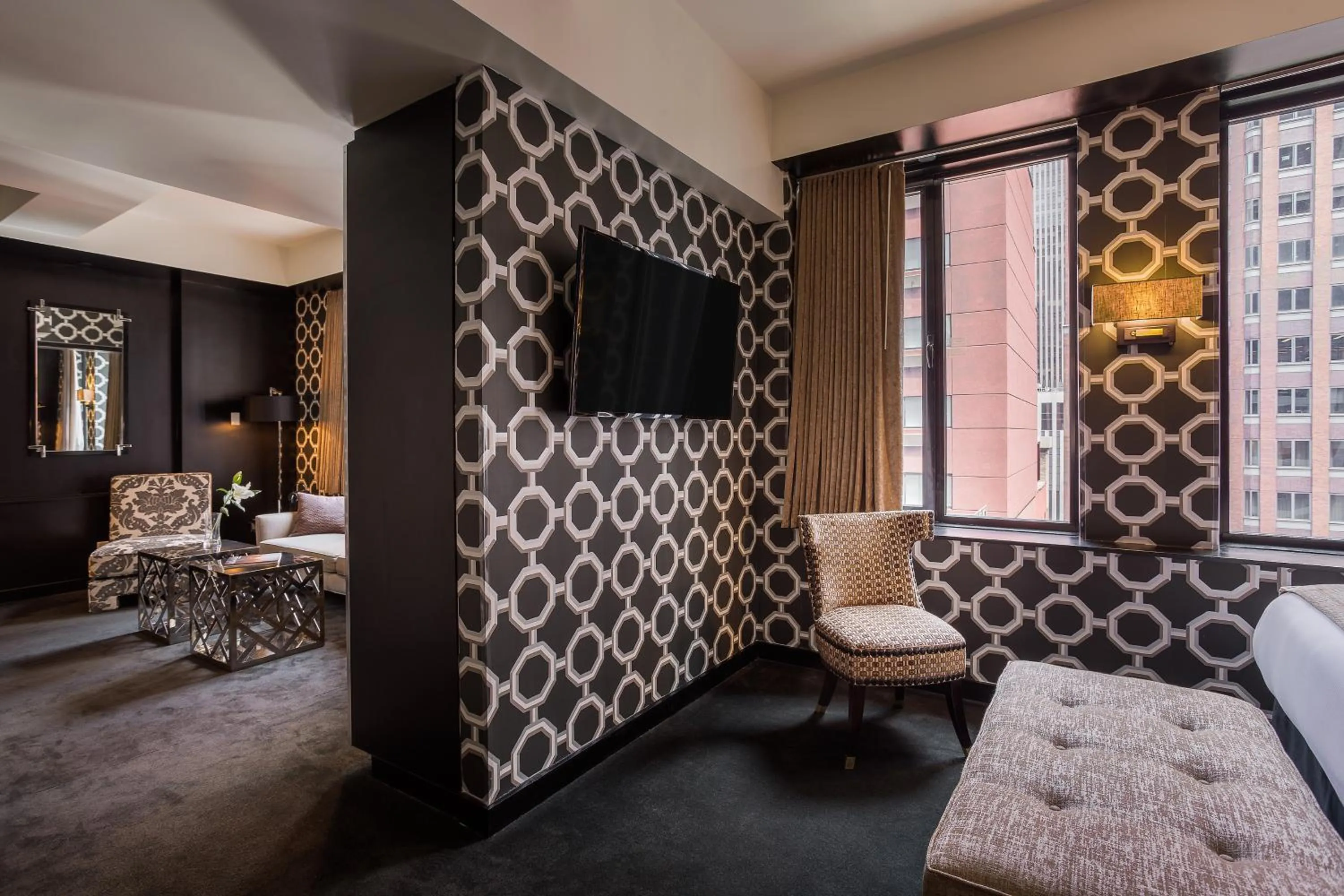 TV and multimedia in 45 Times Square Hotel