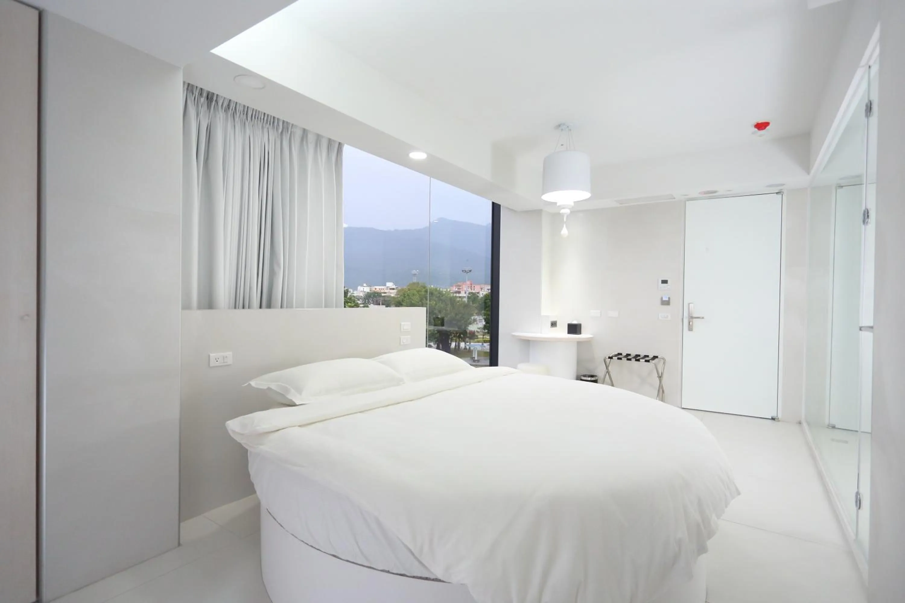 Bedroom, Bed in The Fantasy Apartment