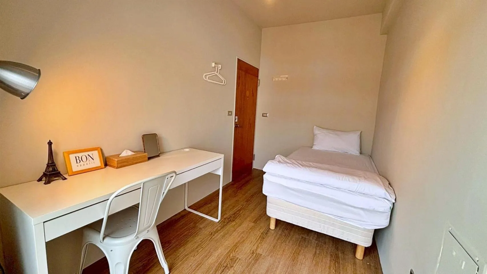 Bed in Cozy House Hostel