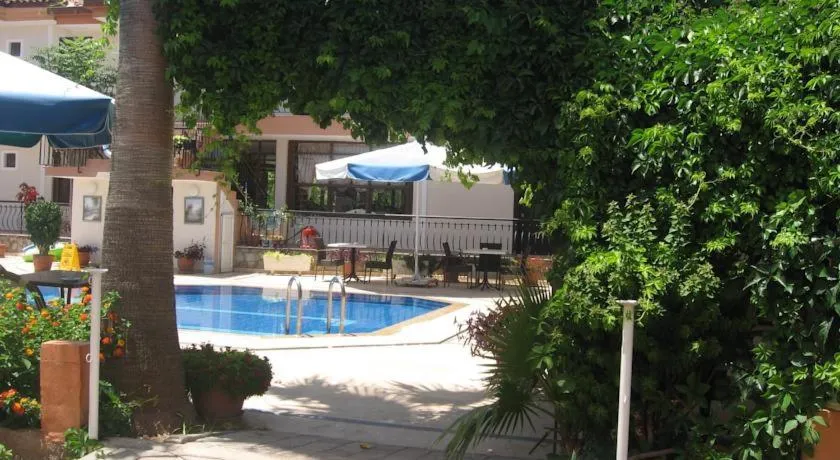 Swimming pool in MG Moms Hotel