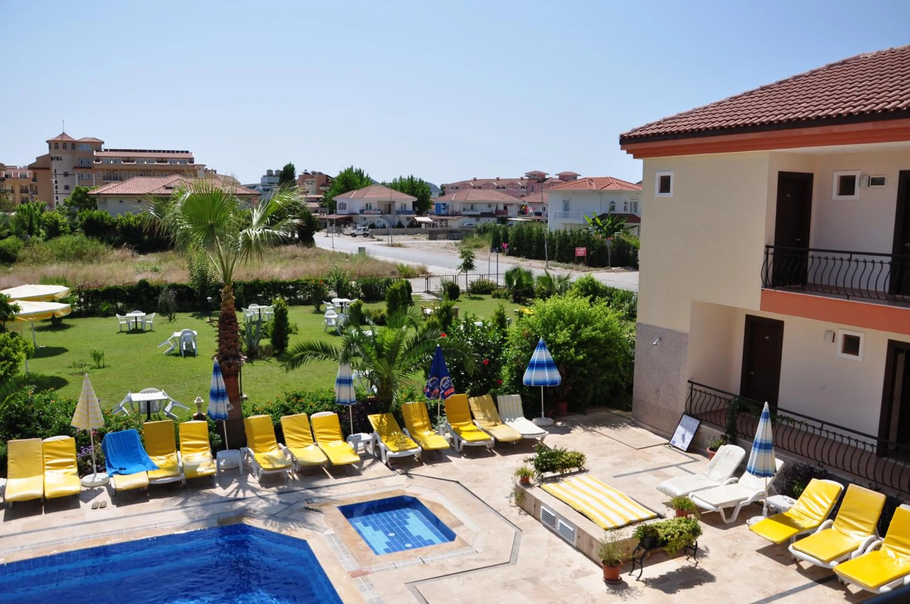 Garden in MG Moms Hotel