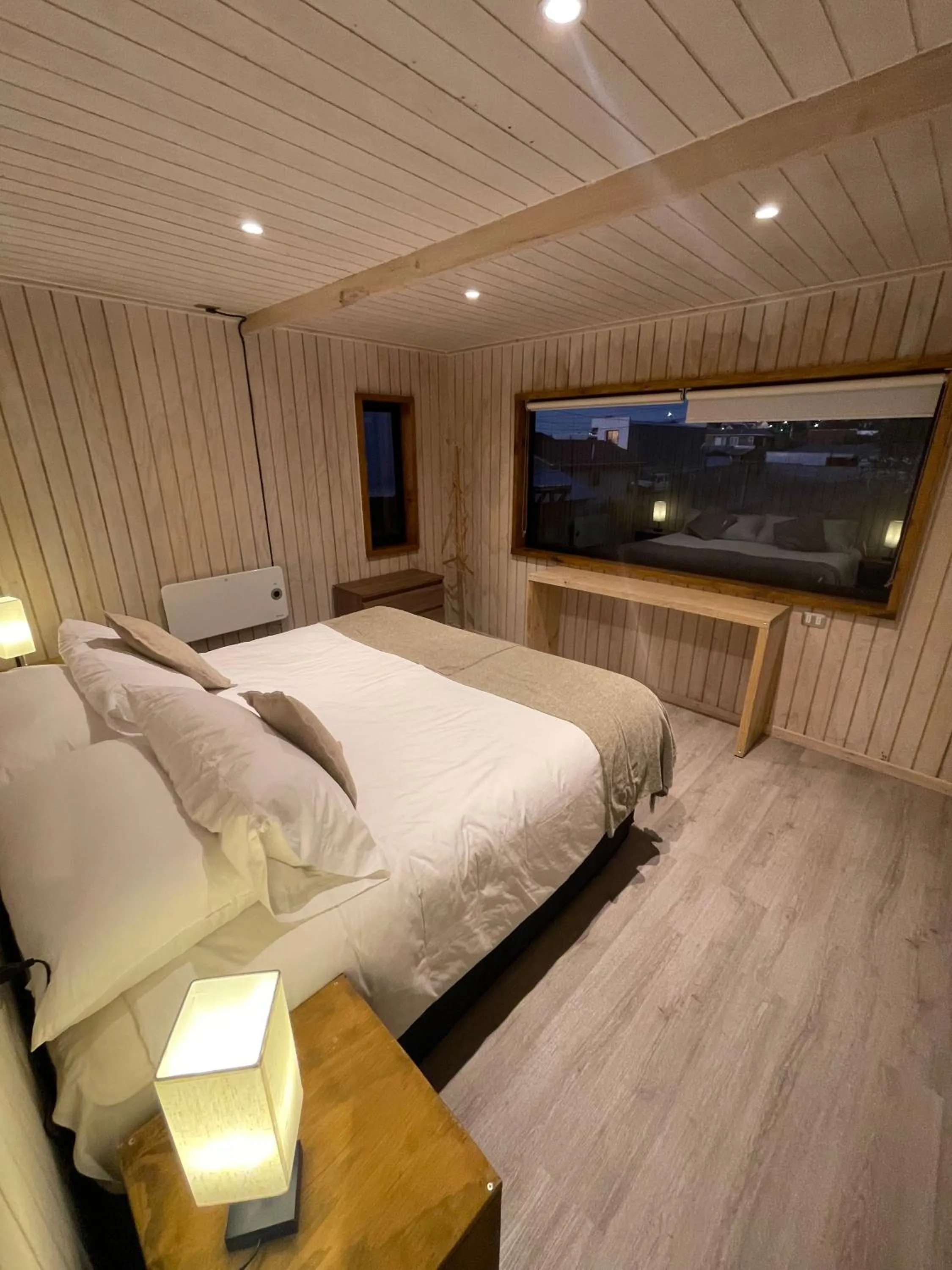 Bedroom, Bed in Hotel Puerto Madera