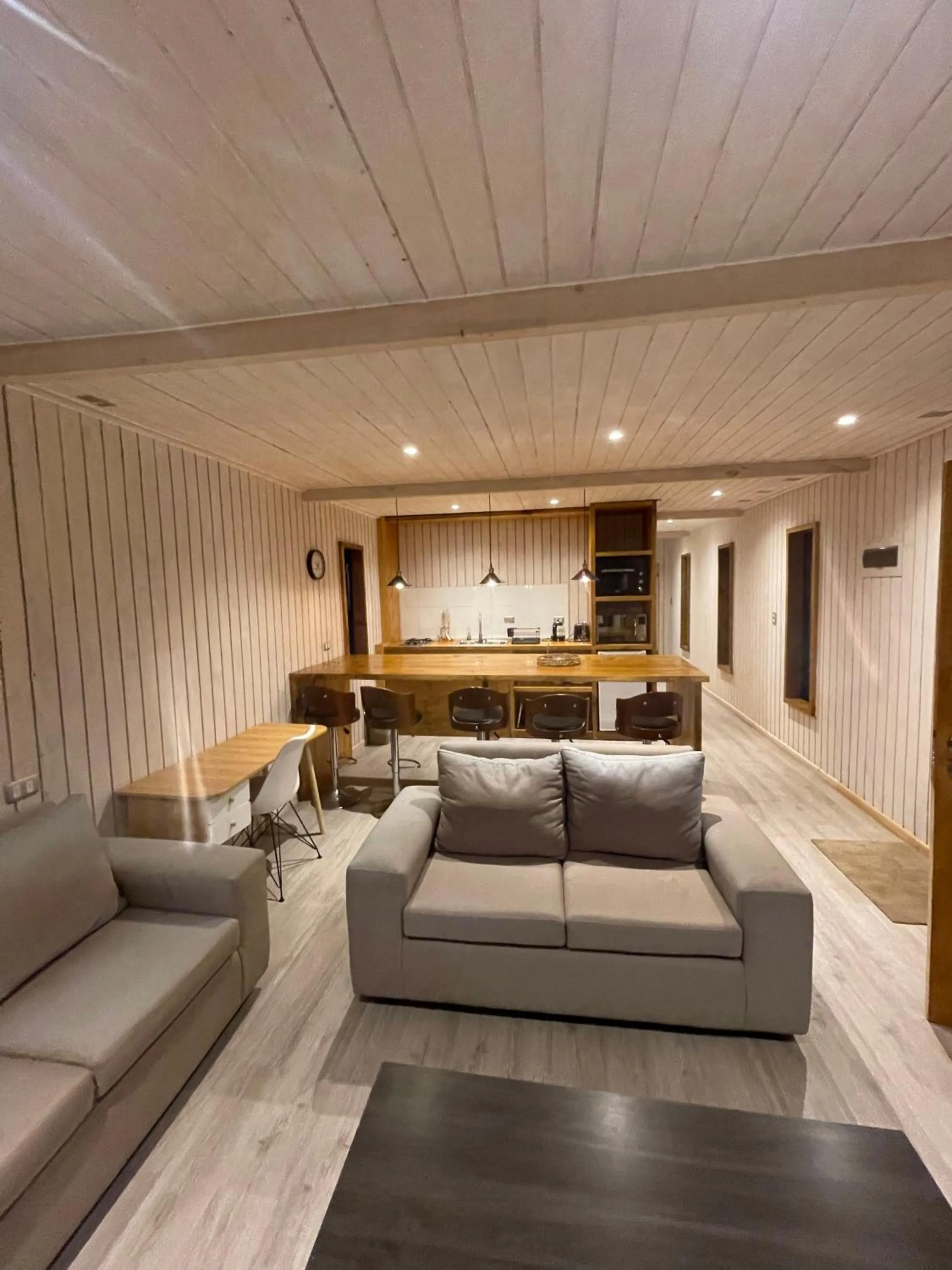 Living room in Hotel Puerto Madera