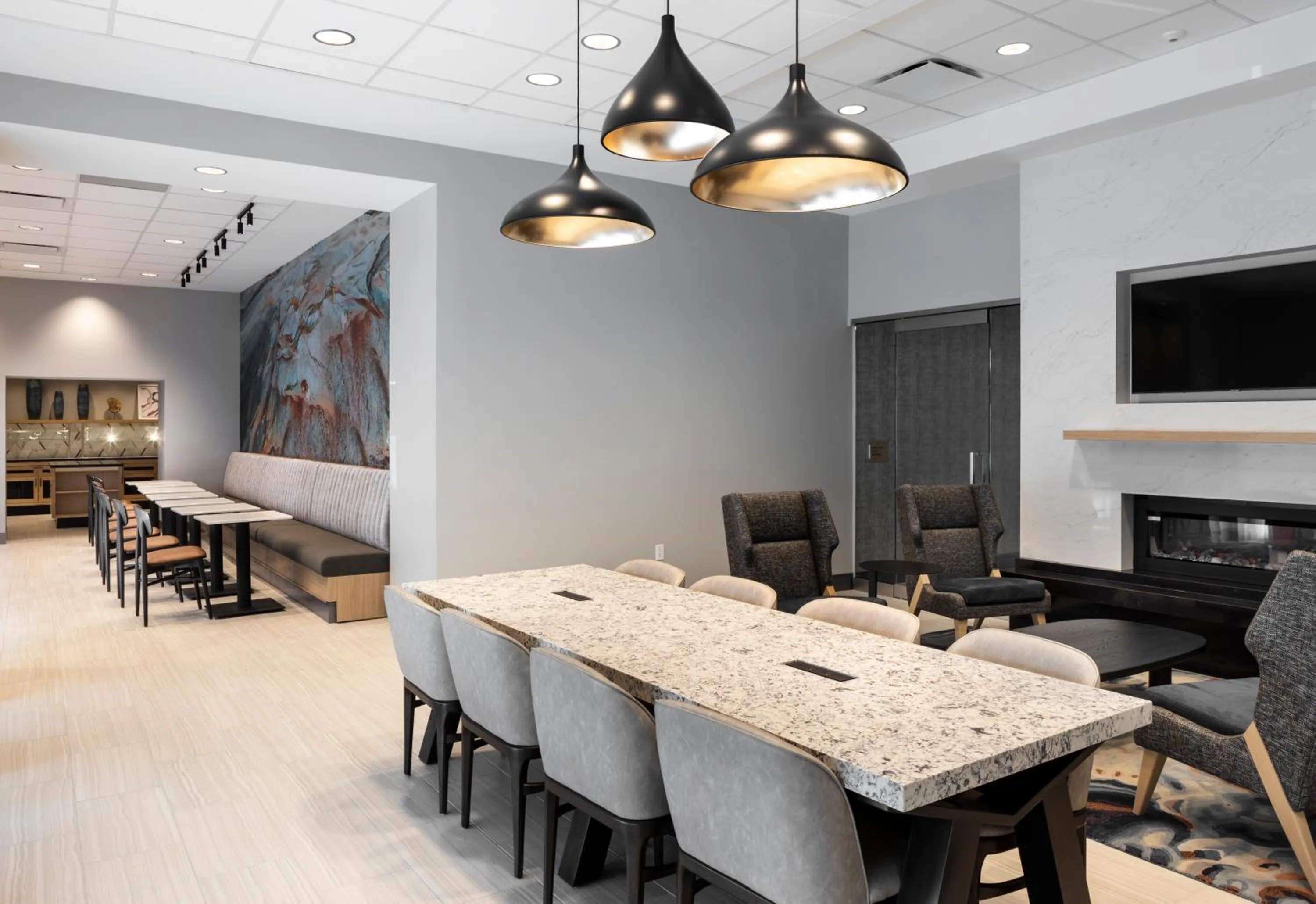 Restaurant/places to eat in Radisson Hotel Salt Lake City Downtown