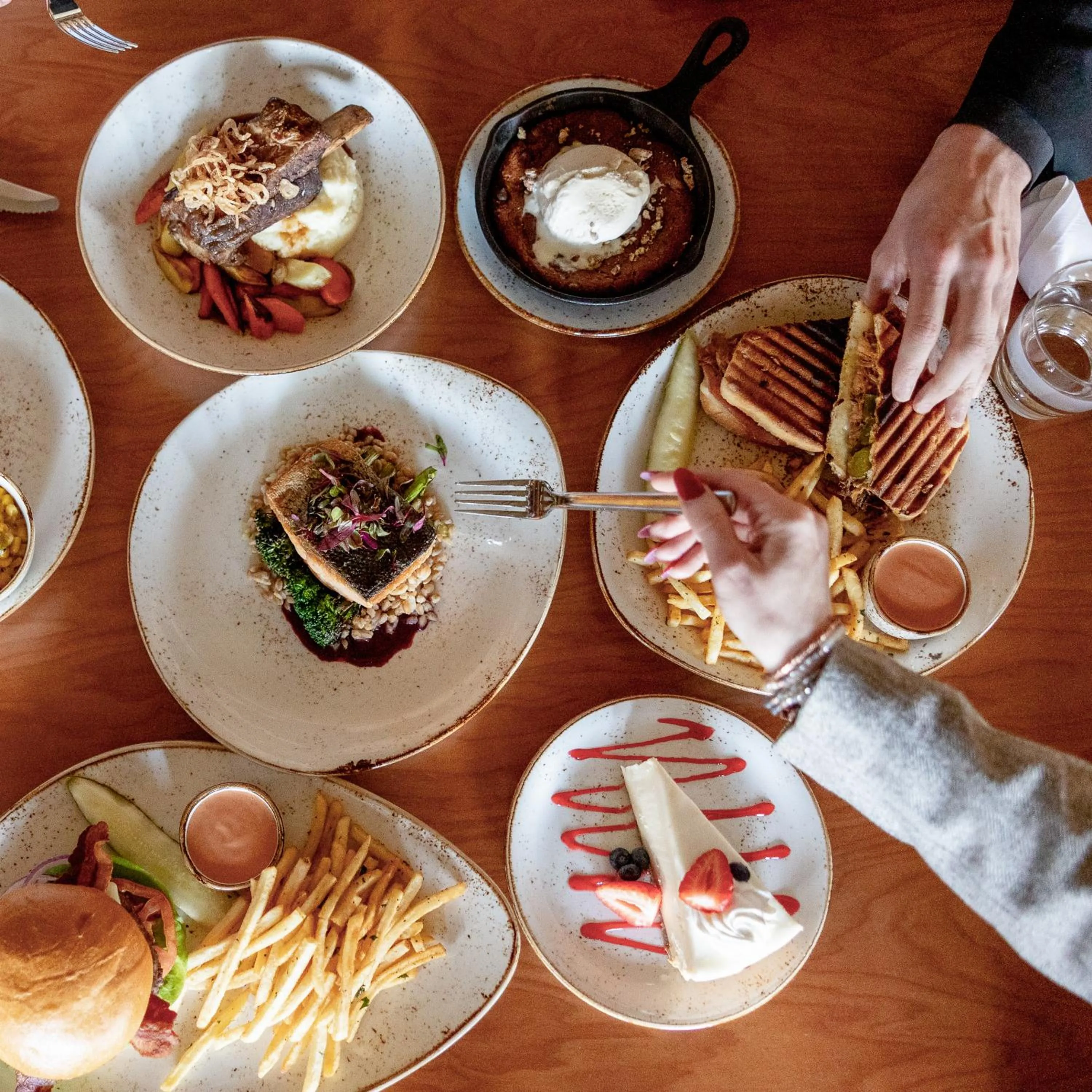 Dinner in Radisson Hotel Salt Lake City Downtown