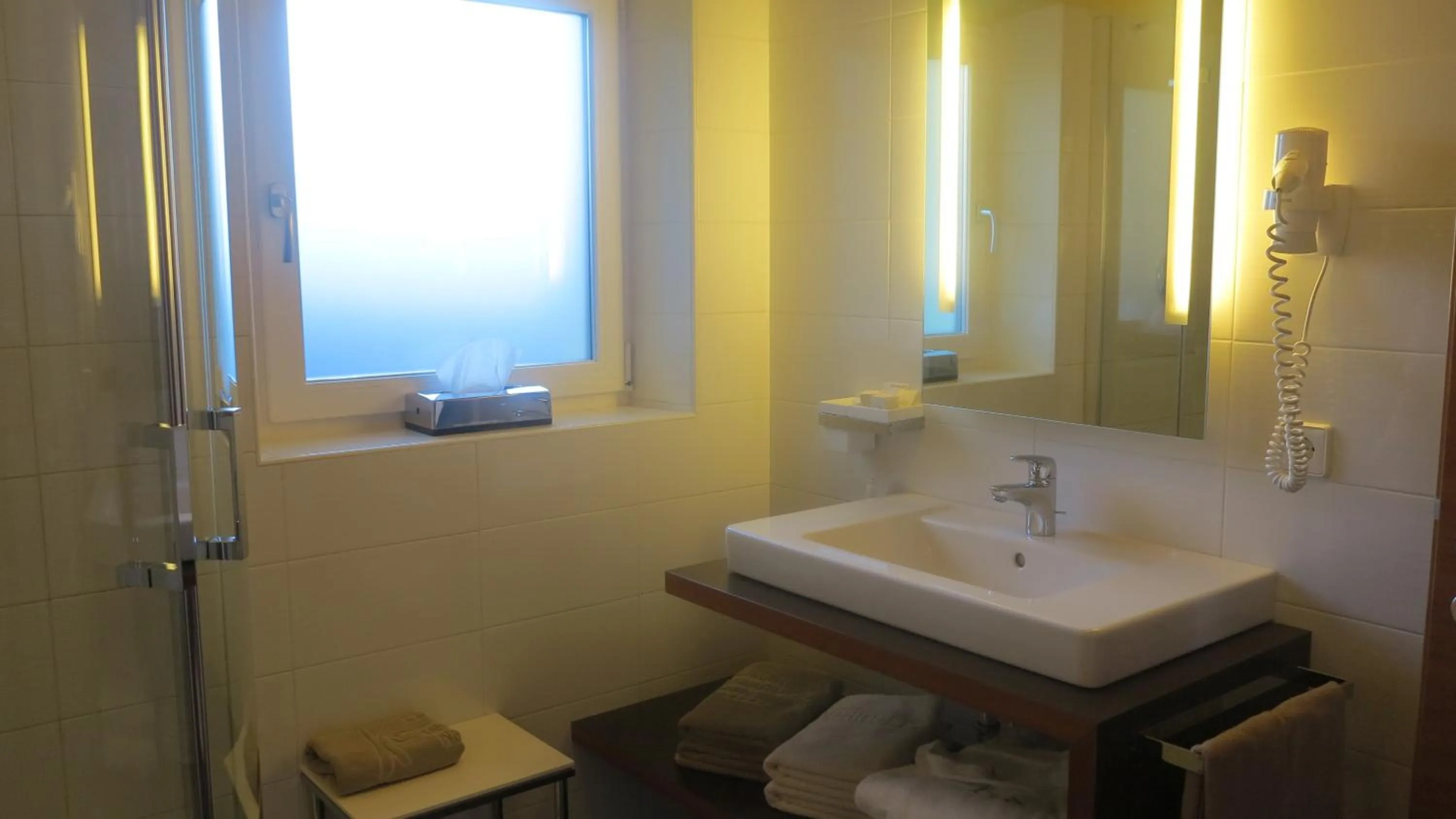 Bathroom in Apparthotel Gartenresidence Nalserhof