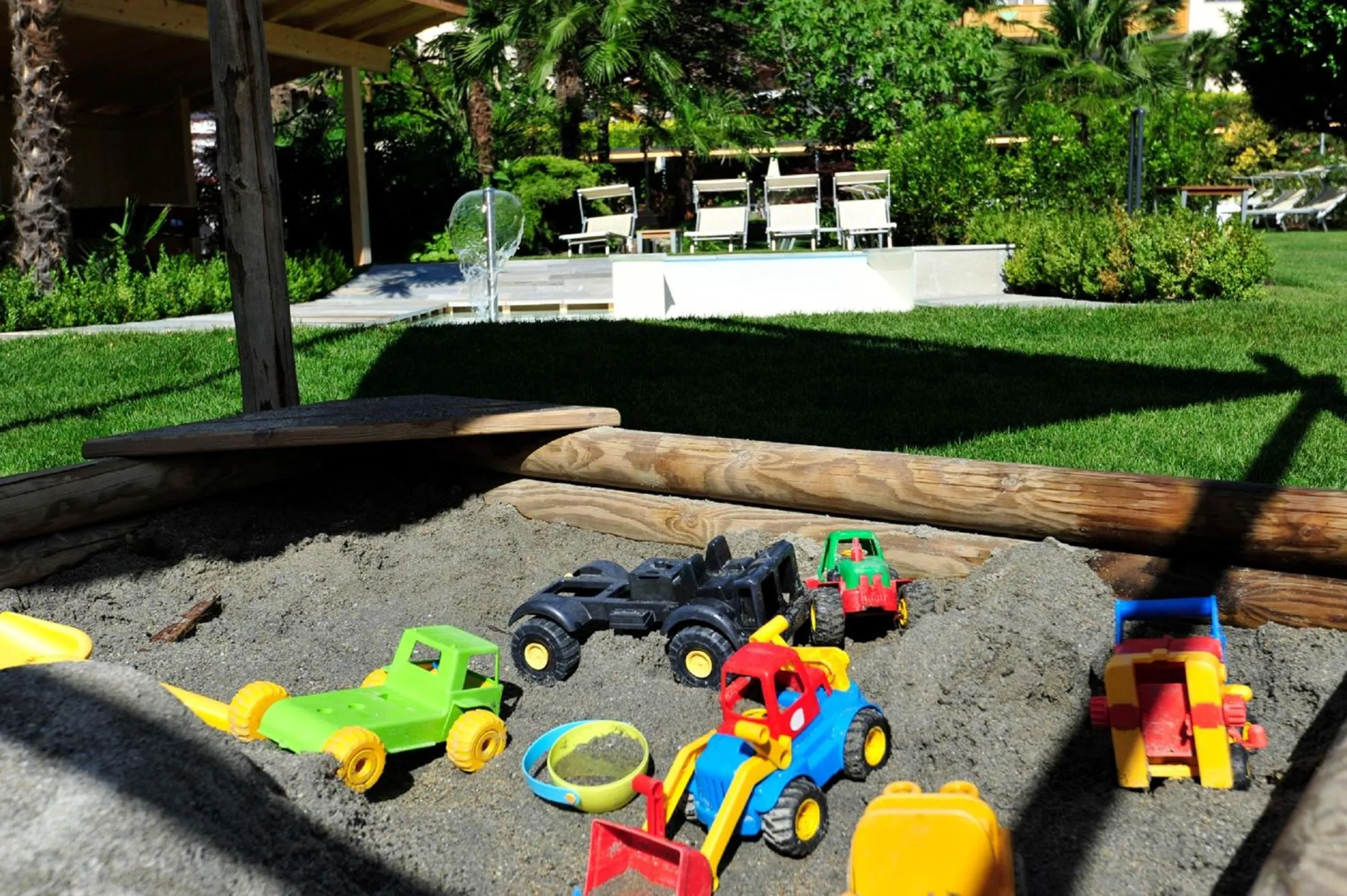Children play ground in Apparthotel Gartenresidence Nalserhof