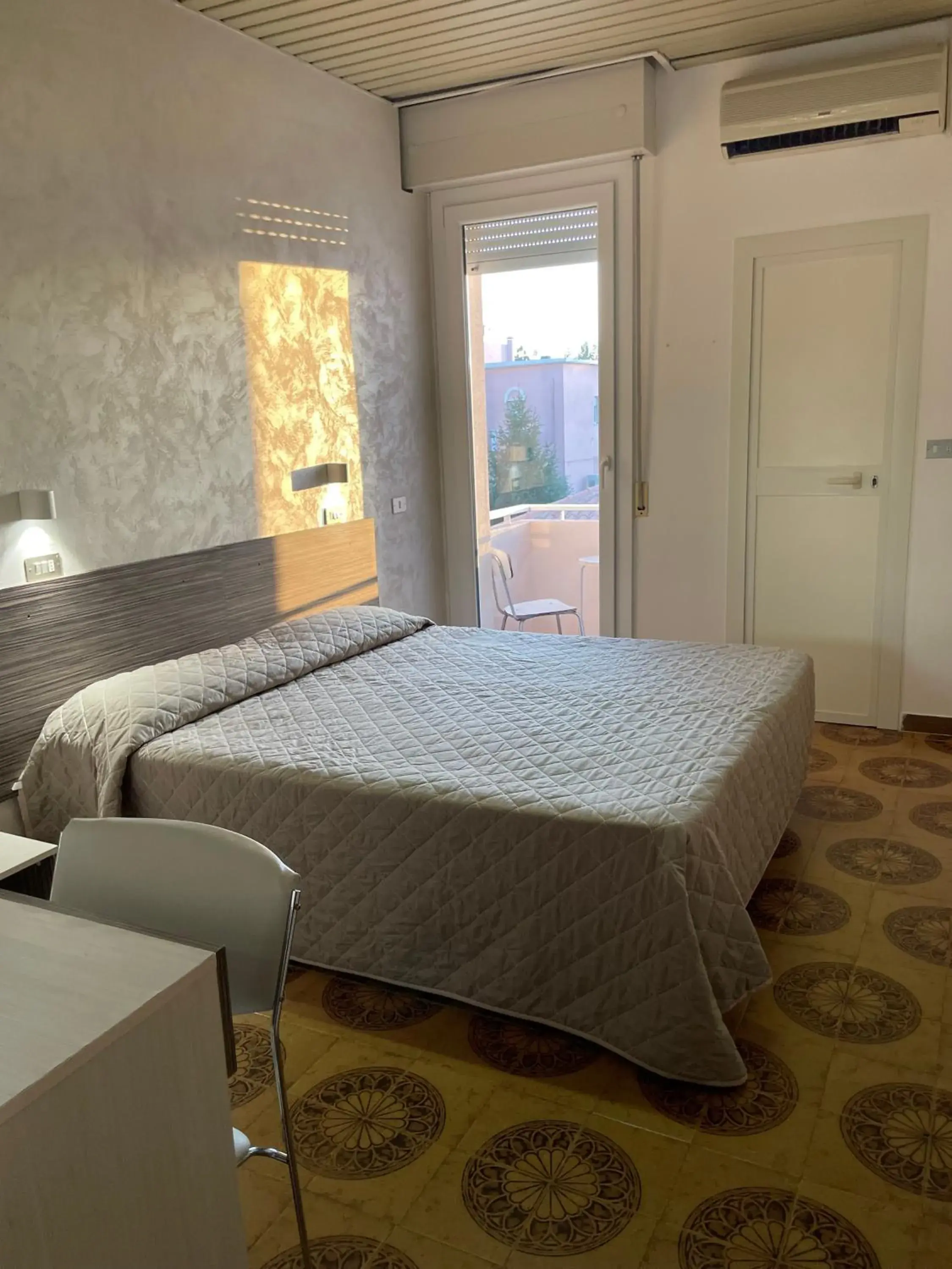 Standard Double Room in Hotel Adler Standard Double Room in Hotel Adler