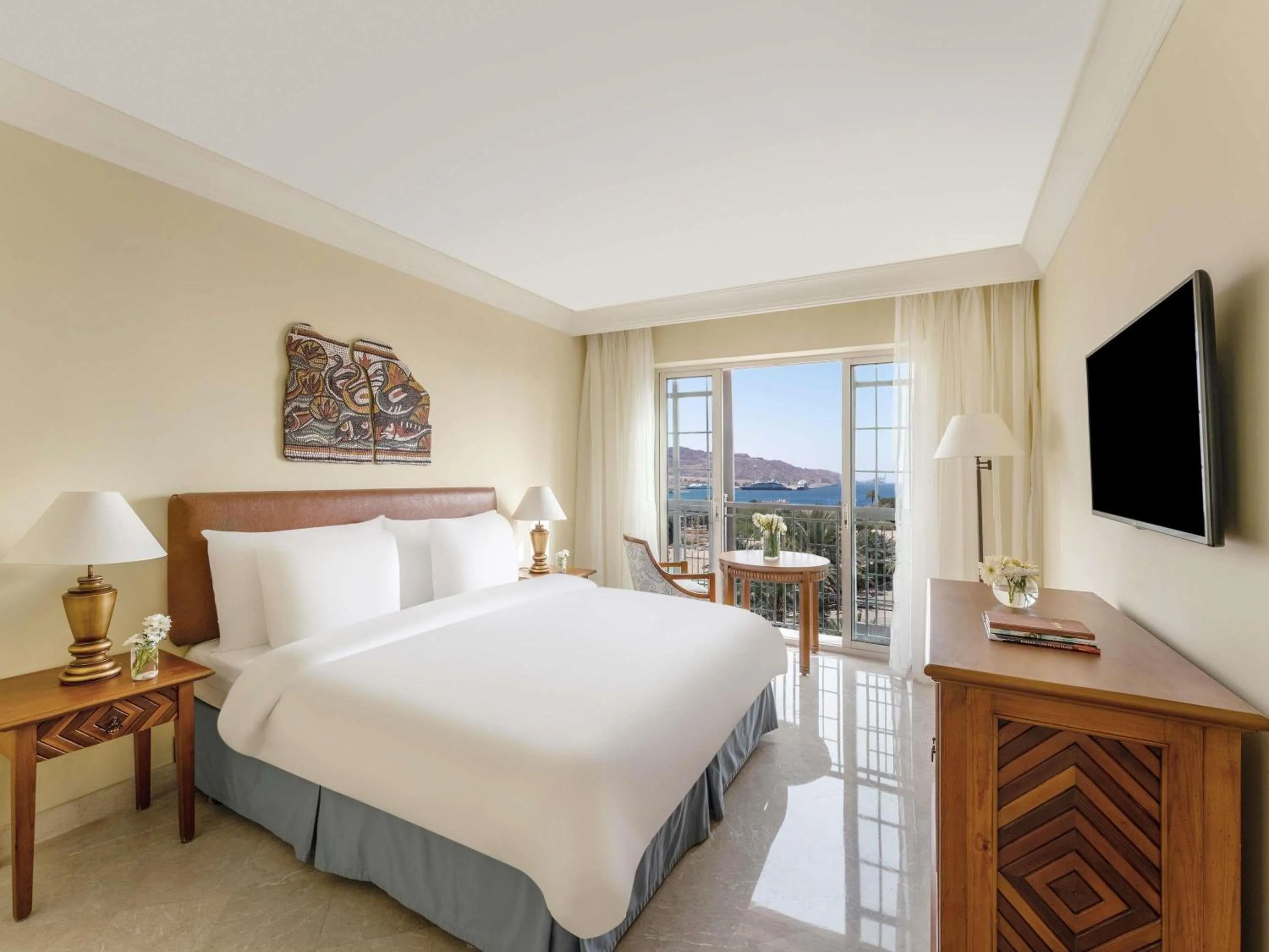Executive Suite with Sea View in Mövenpick Resort & Residences Aqaba