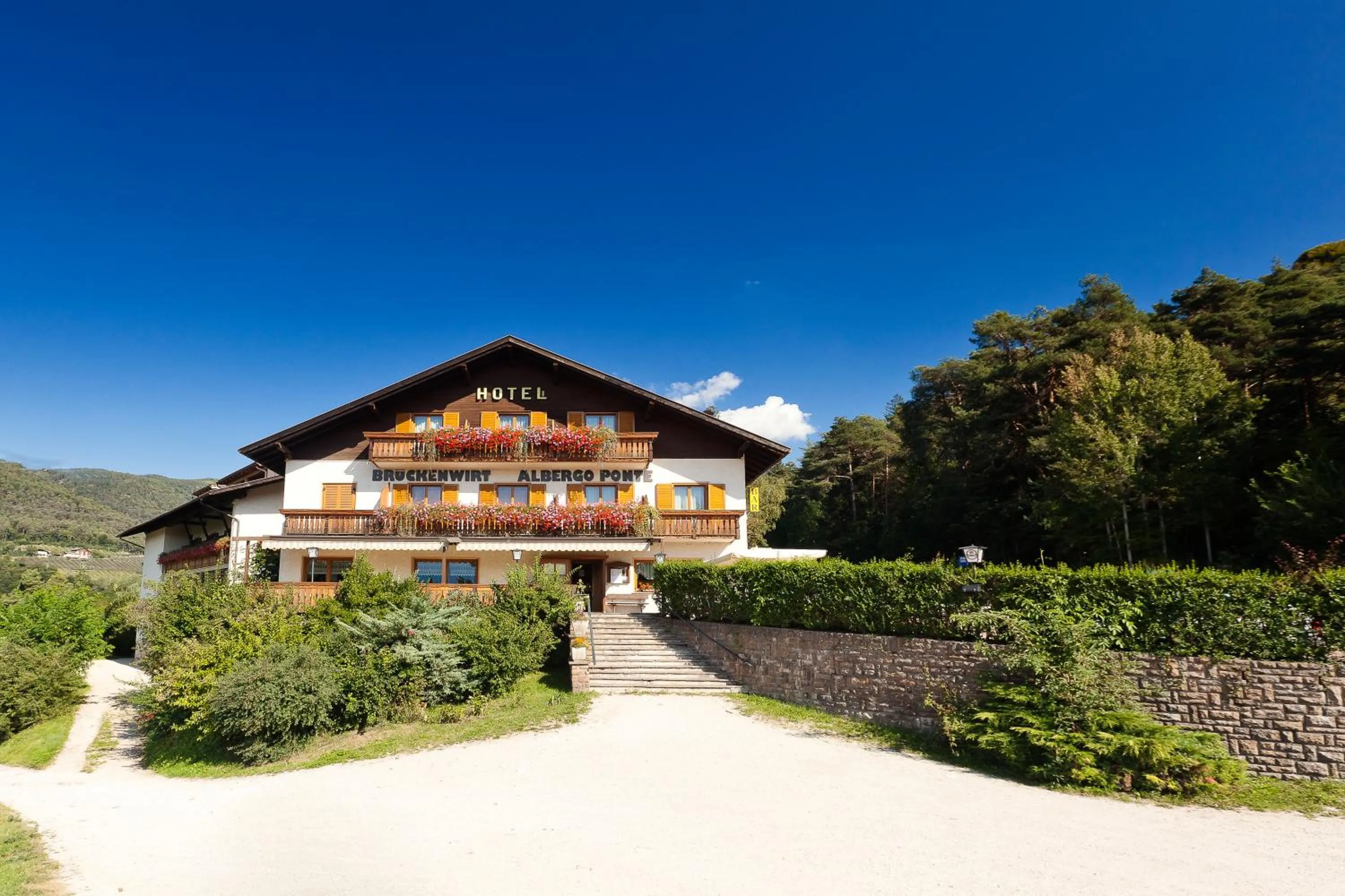 Facade/entrance in Hotel Brückenwirt - Al Ponte
