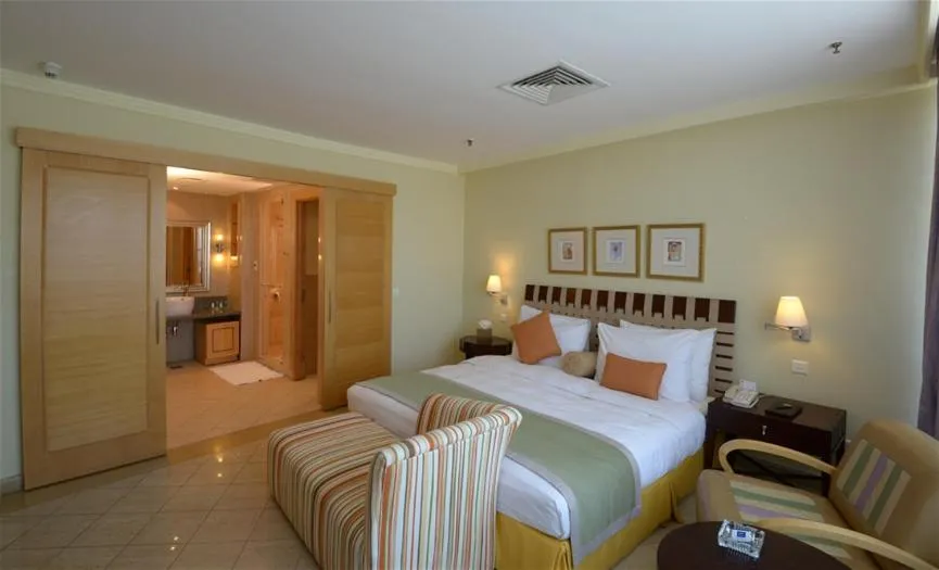Bed in Seashell Julai'a Hotel & Resort Family resort