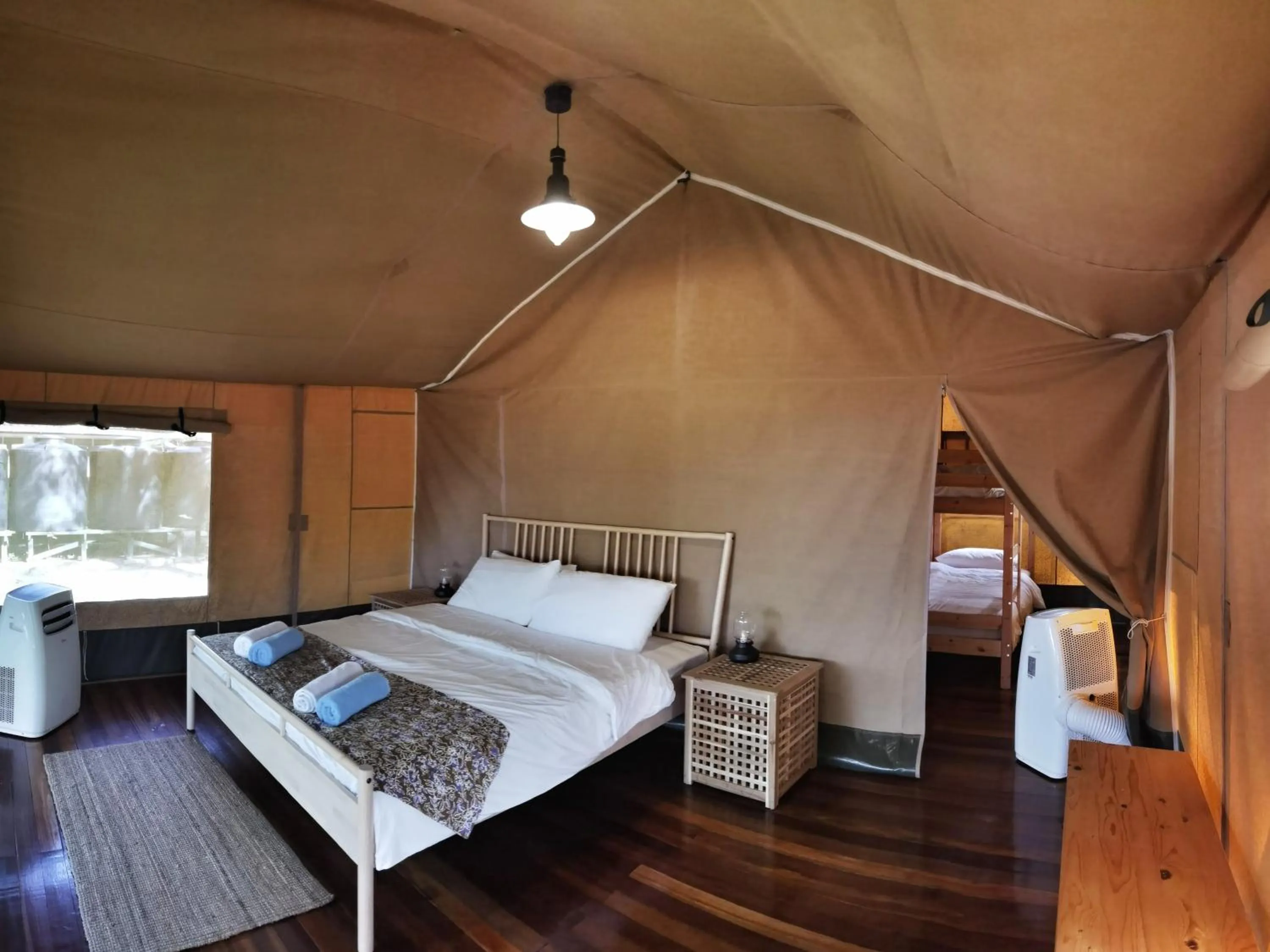 Family, Bed in Ara Dinawan Island Resort