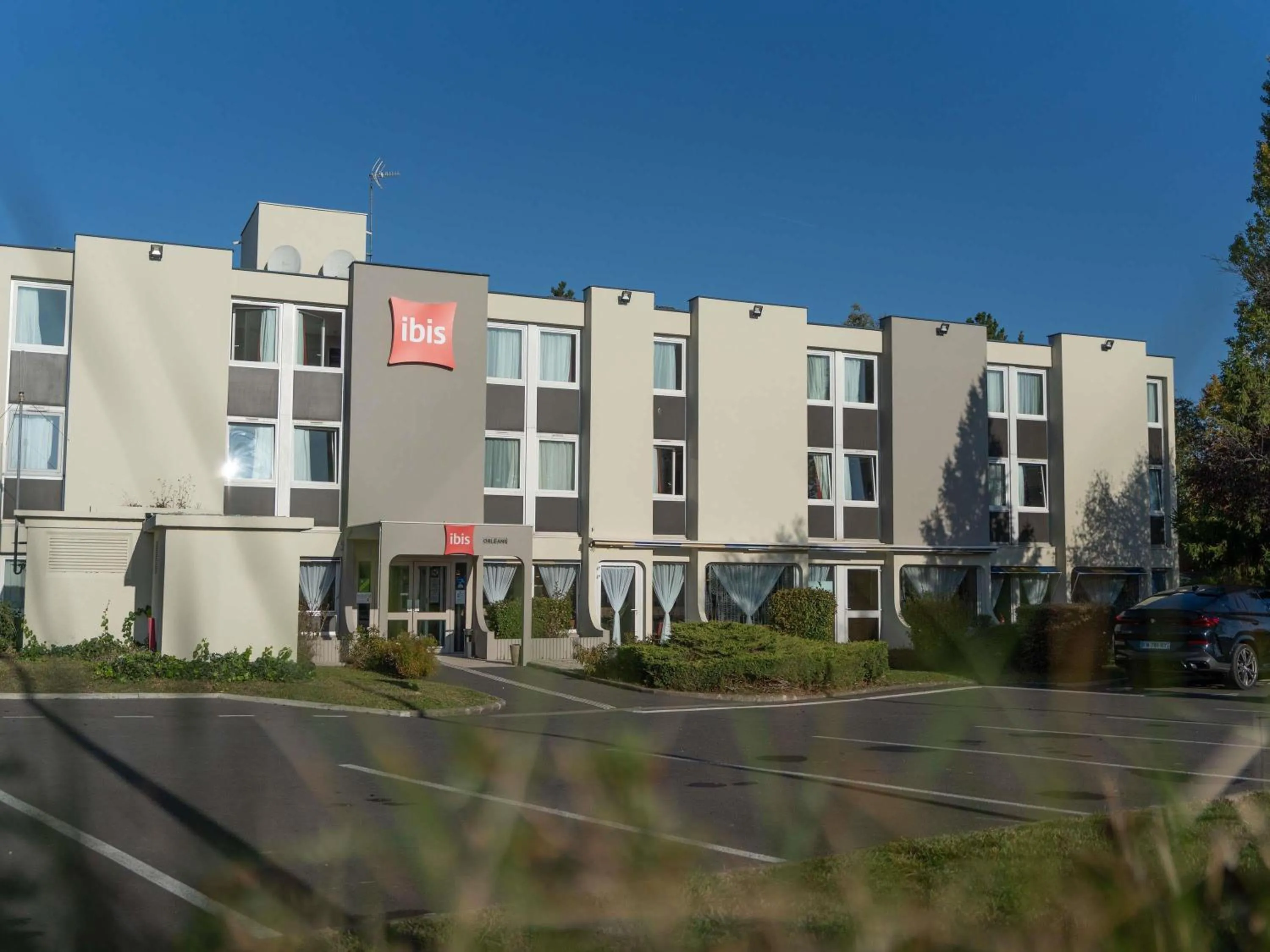 Property building in Ibis Orleans La Chapelle Saint Mesmin