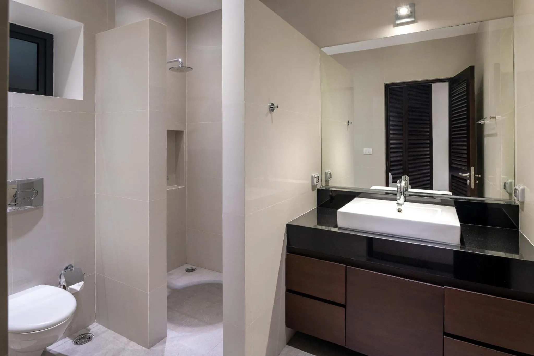 Bathroom in Luxury 5 Bedroom Pool Villa B11B