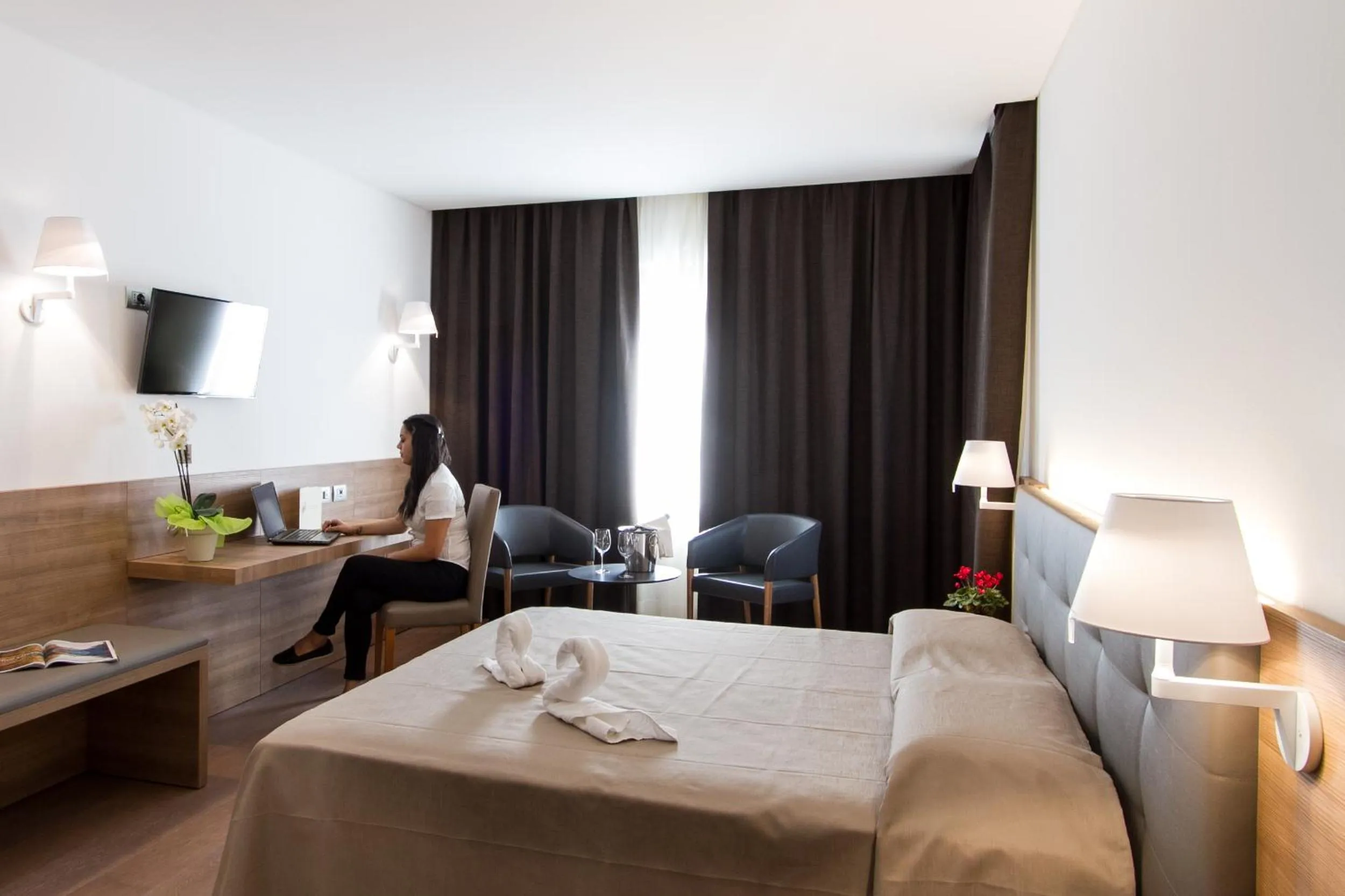 Bedroom, Bed in Albergo Al Tarcentino