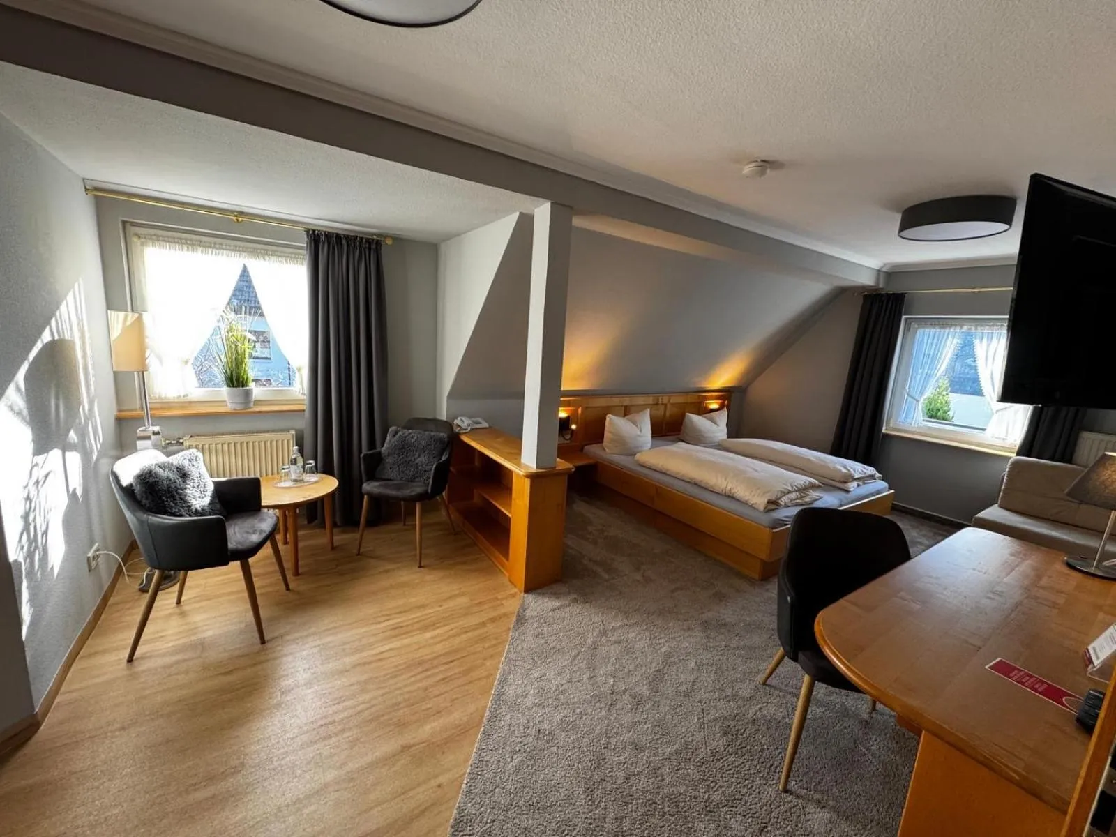 Living room, Bed in Engemann Kurve