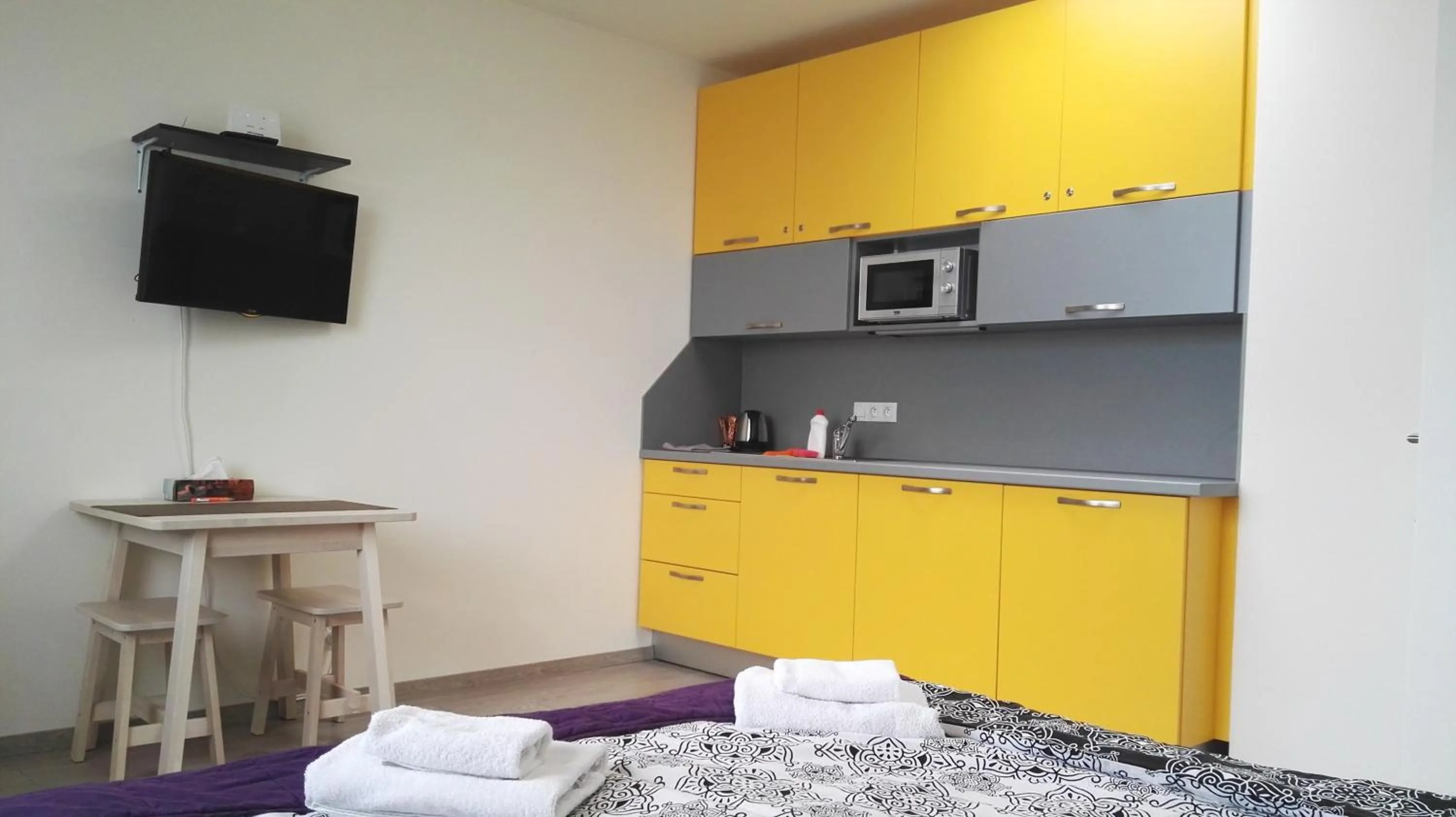 TV and multimedia, Bed in Alfa Panorama Brno