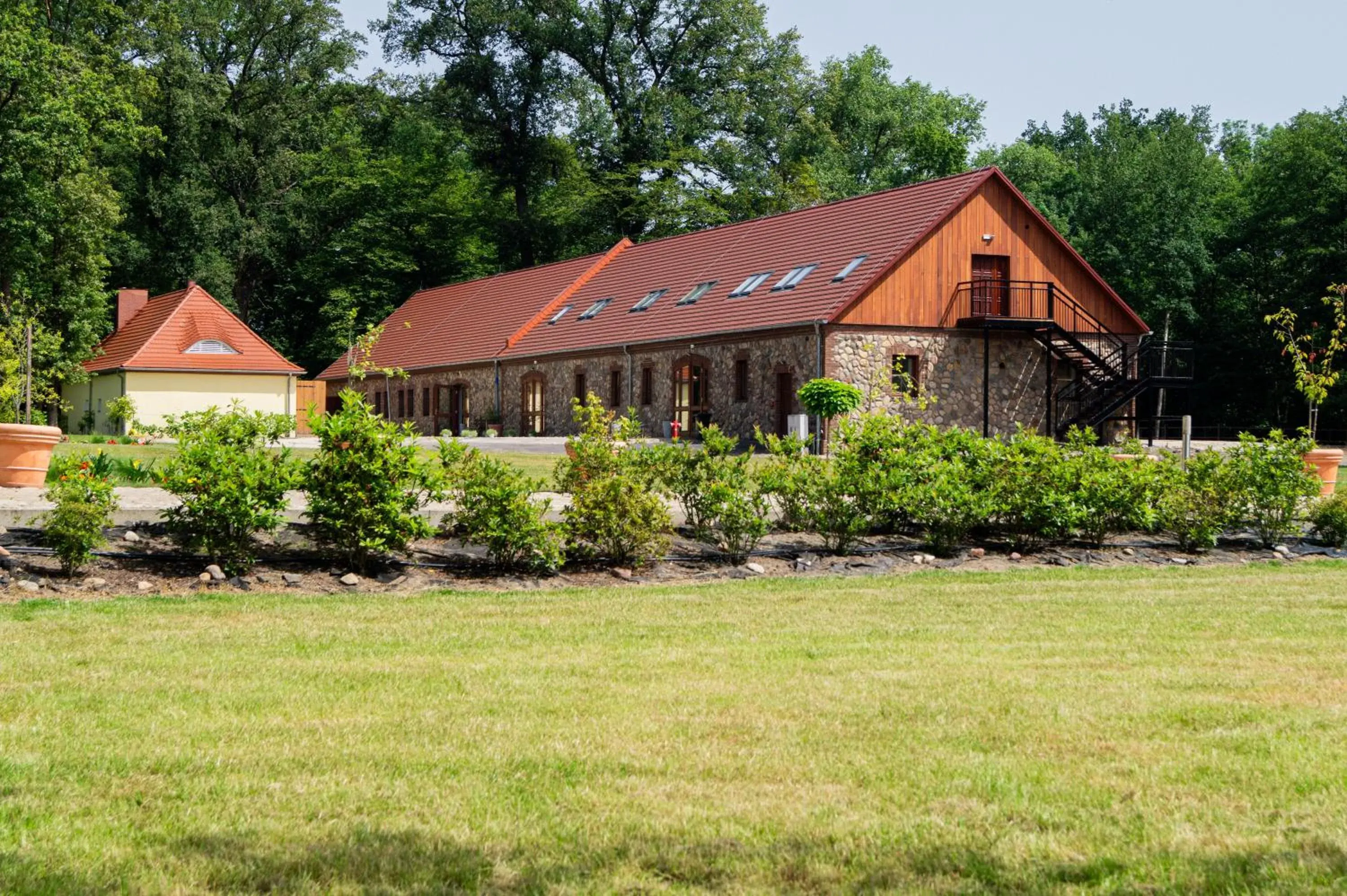 Budget Twin Room - single occupancy in Pałac Bogaczów - noclegi - restauracja - przyjęcia Budget Twin Room - single occupancy in Pałac Bogaczów - noclegi - restauracja - przyjęcia