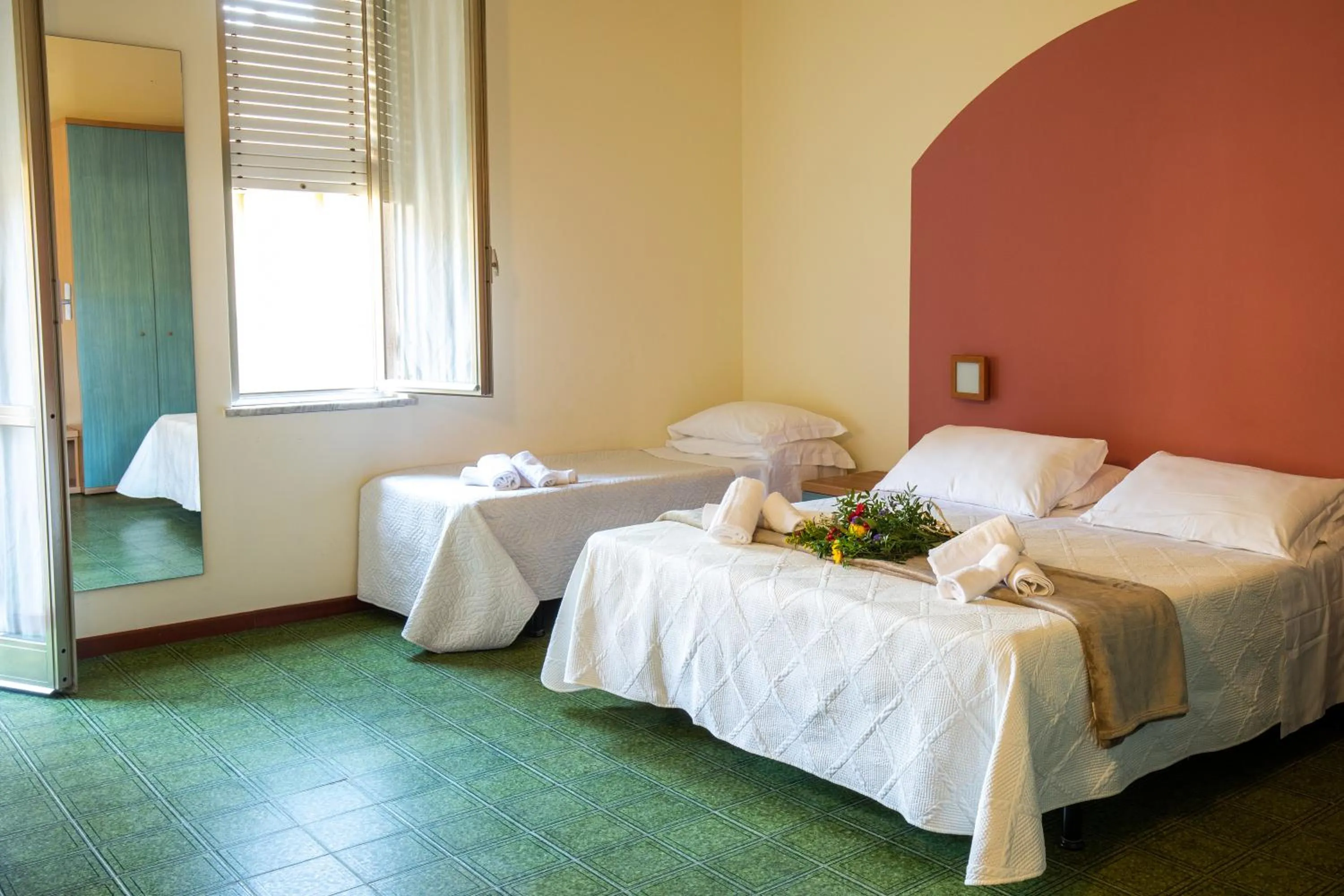 XXV APRILE Casa per Ferie