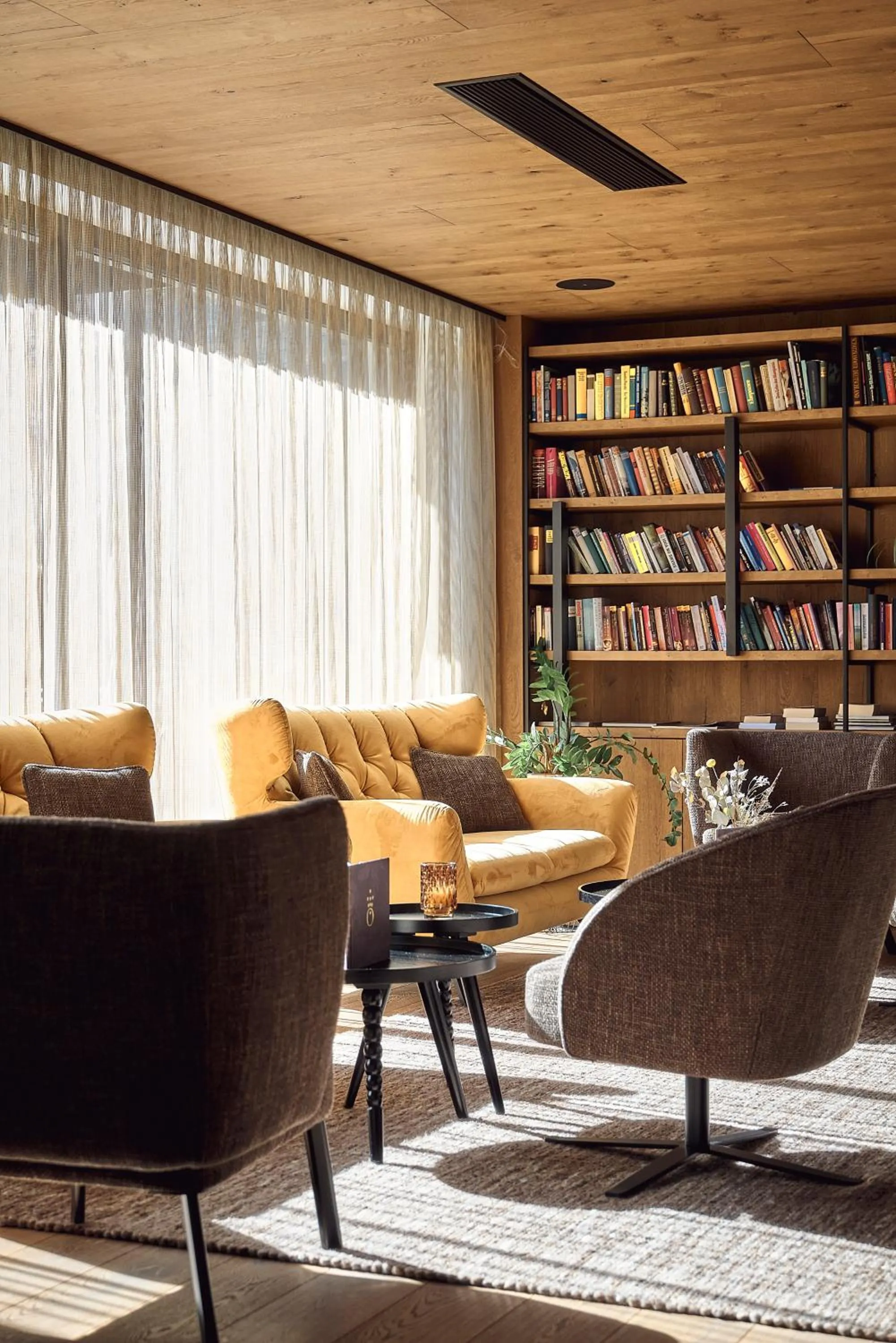 Lounge or bar in die HOCHKÖNIGIN - Mountain Resort