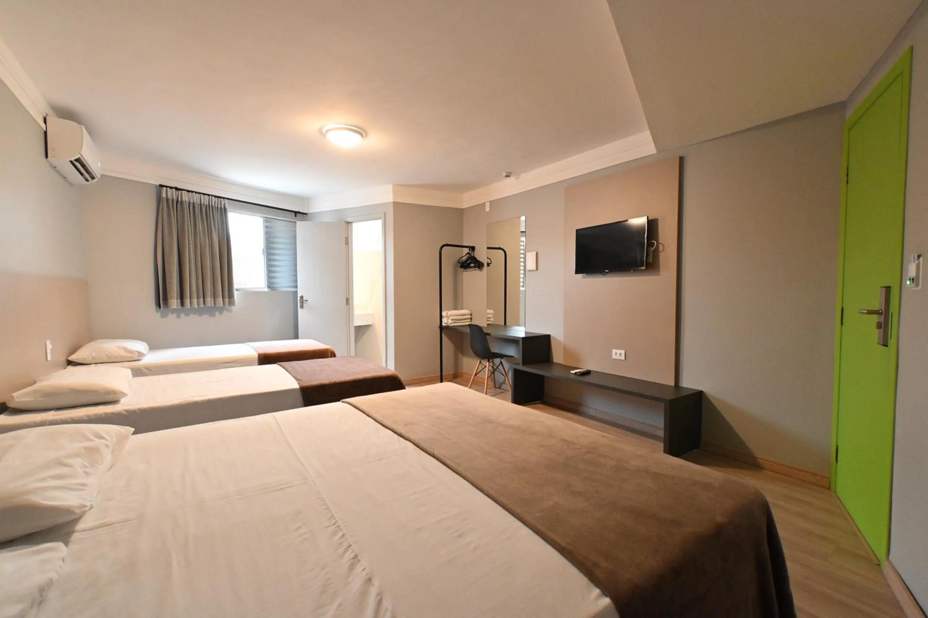 Bed in Hotel PrimeInn