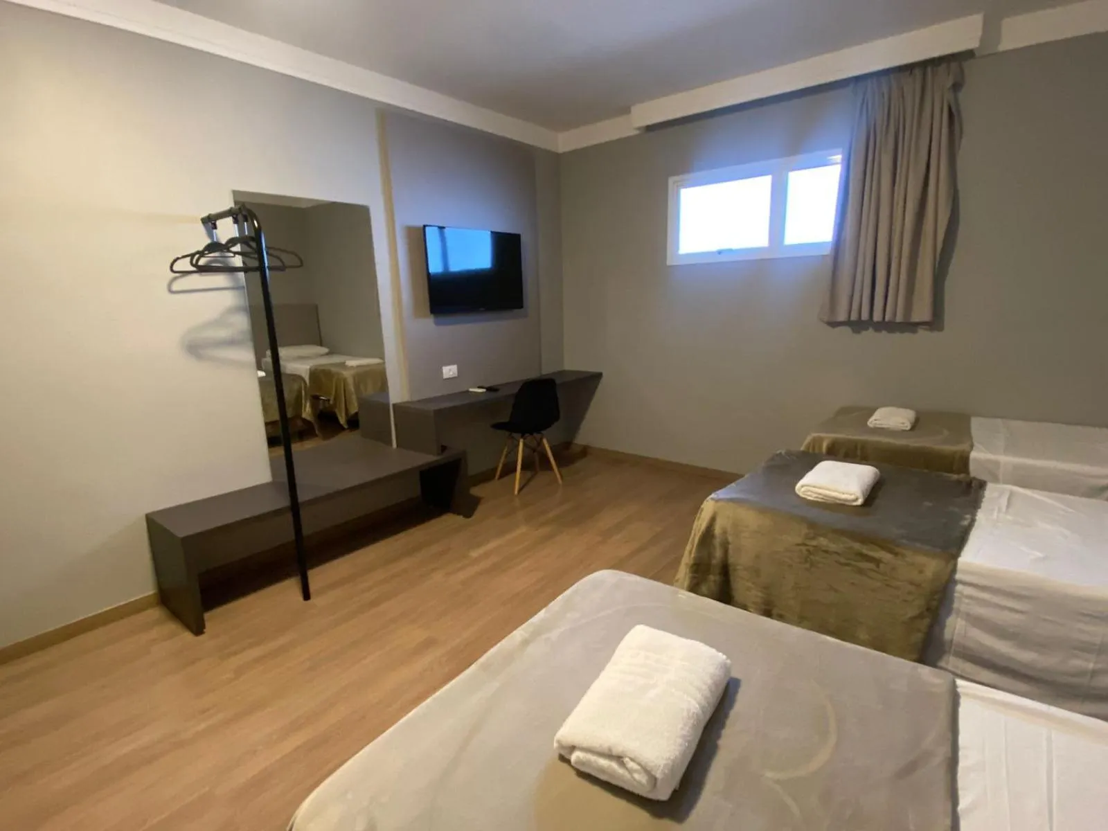 TV and multimedia, Bed in Hotel PrimeInn