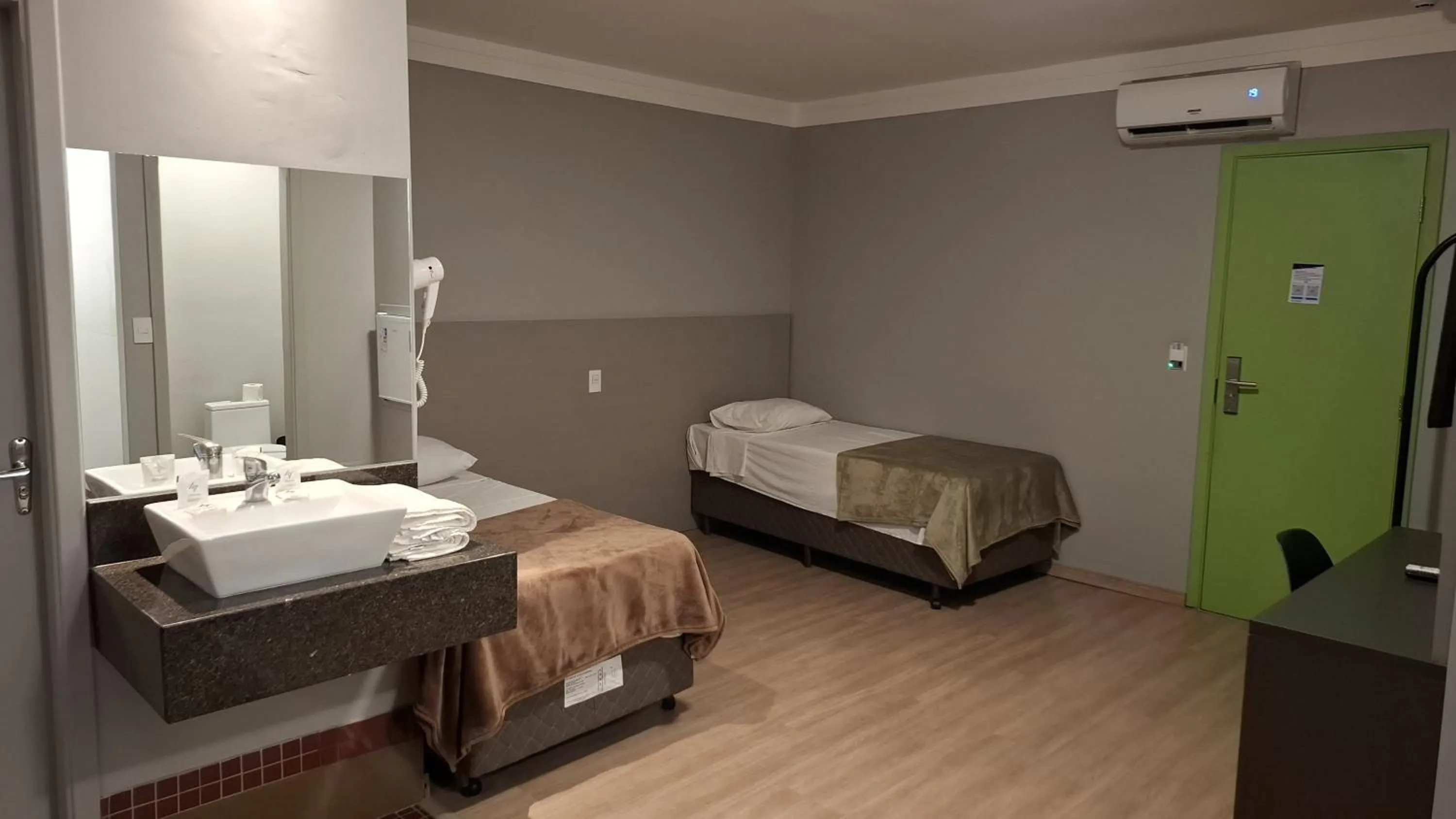 Bed in Hotel PrimeInn