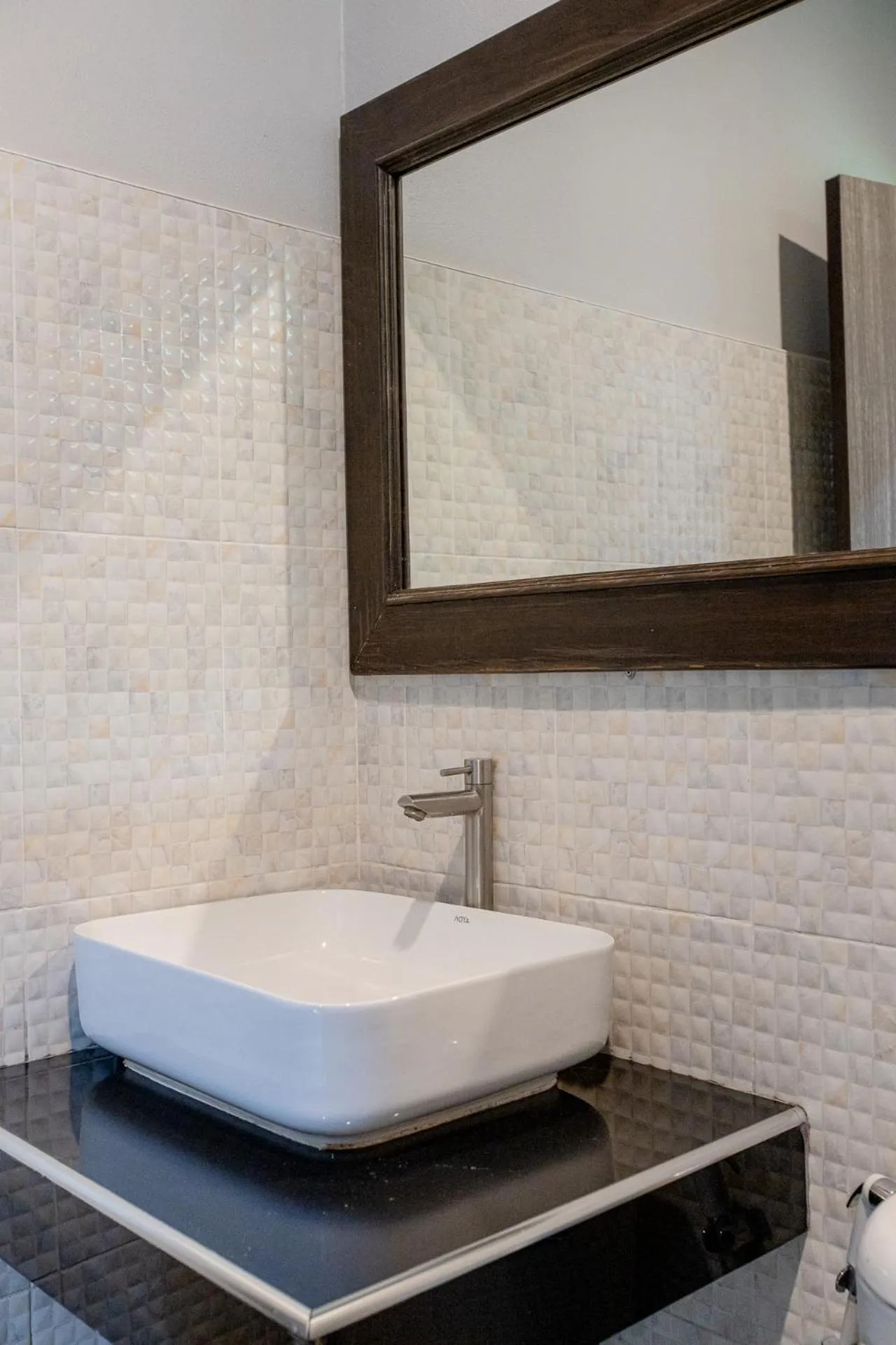 Bathroom in The Target Hotel chaingrai