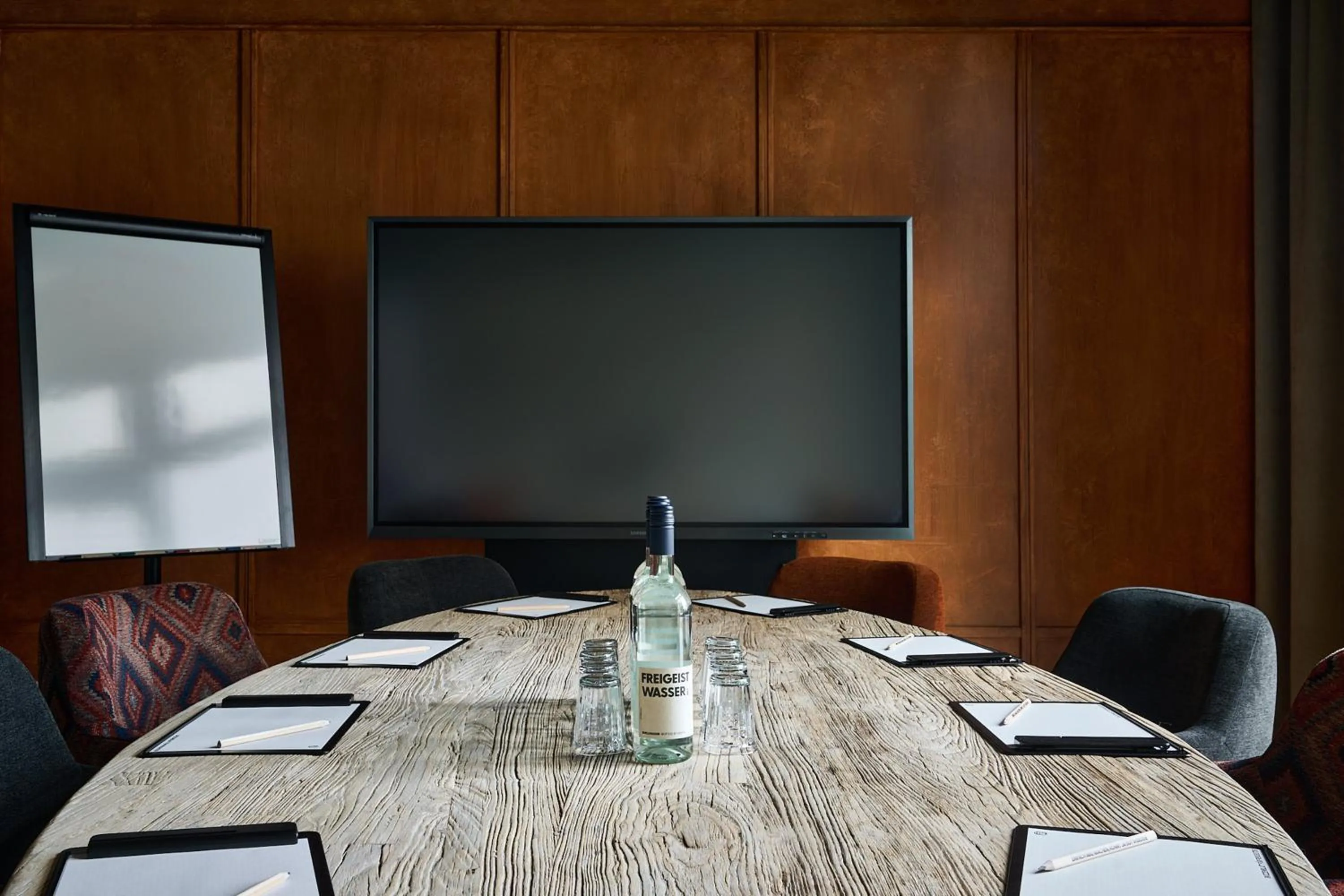 Meeting/conference room in FREIgeist Göttingen Nordstadt, A Member of Design Hotels
