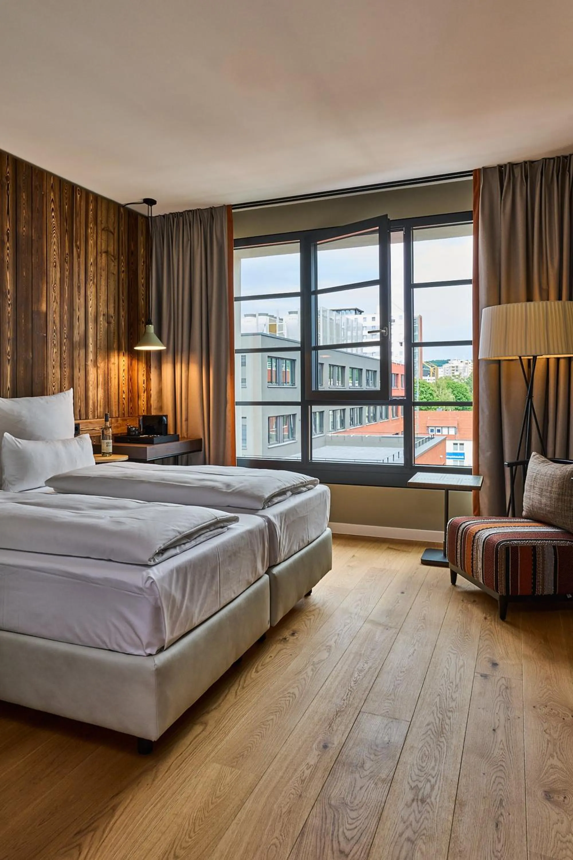 View (from property/room), Bed in FREIgeist Göttingen Nordstadt, A Member of Design Hotels