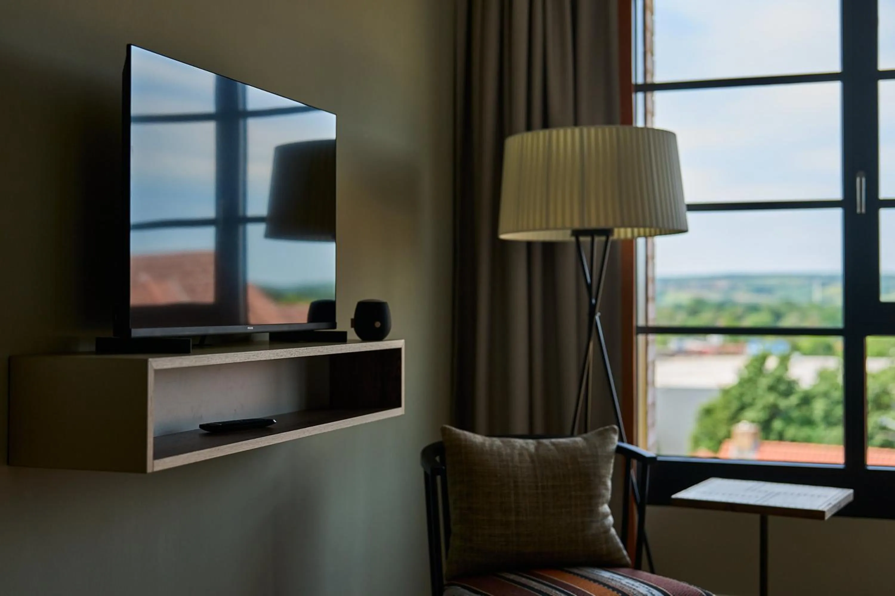 TV and multimedia in FREIgeist Göttingen Nordstadt, A Member of Design Hotels