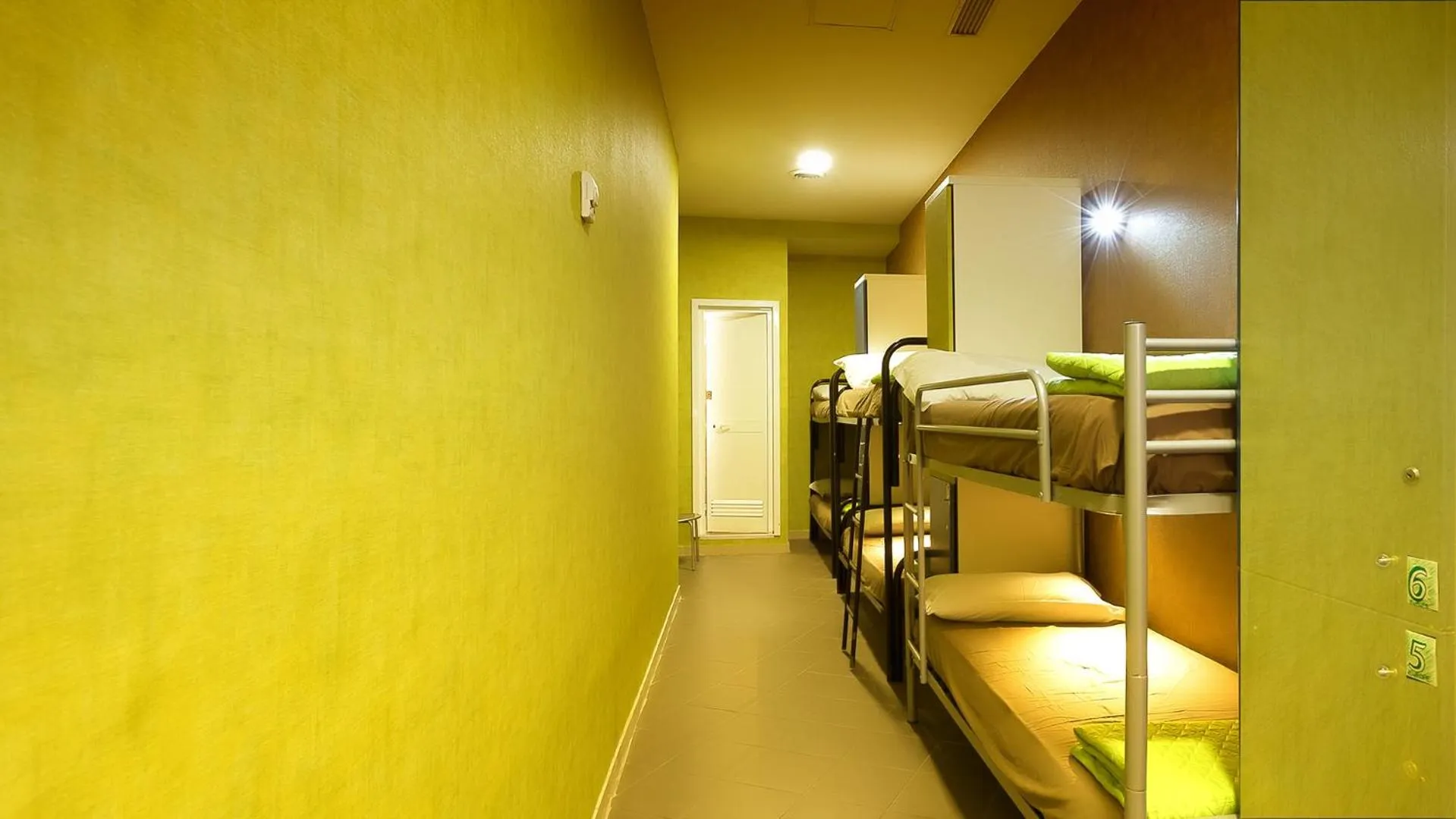 Bed in Youth Station Hostel