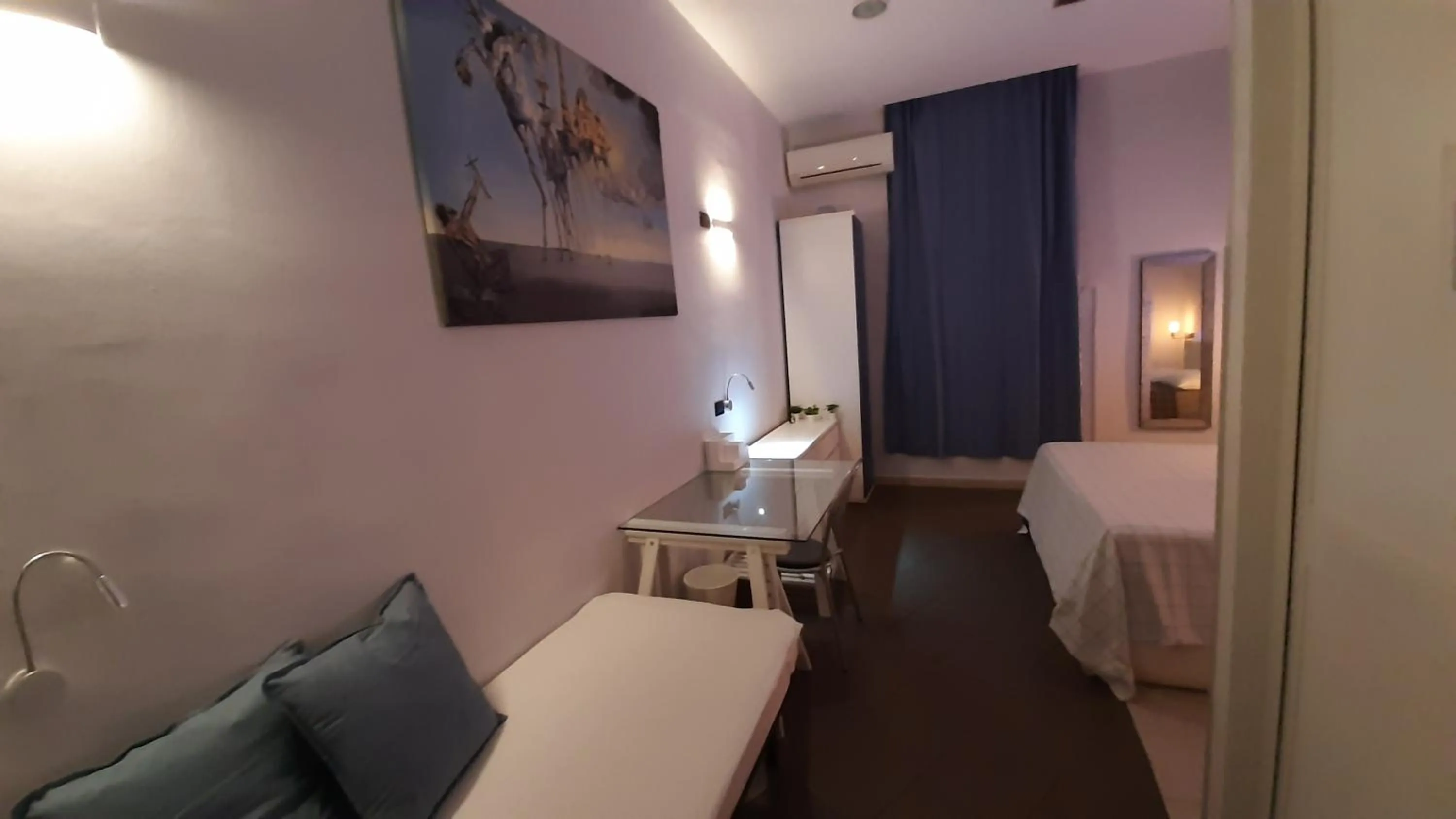 Bed in Youth Station Hostel