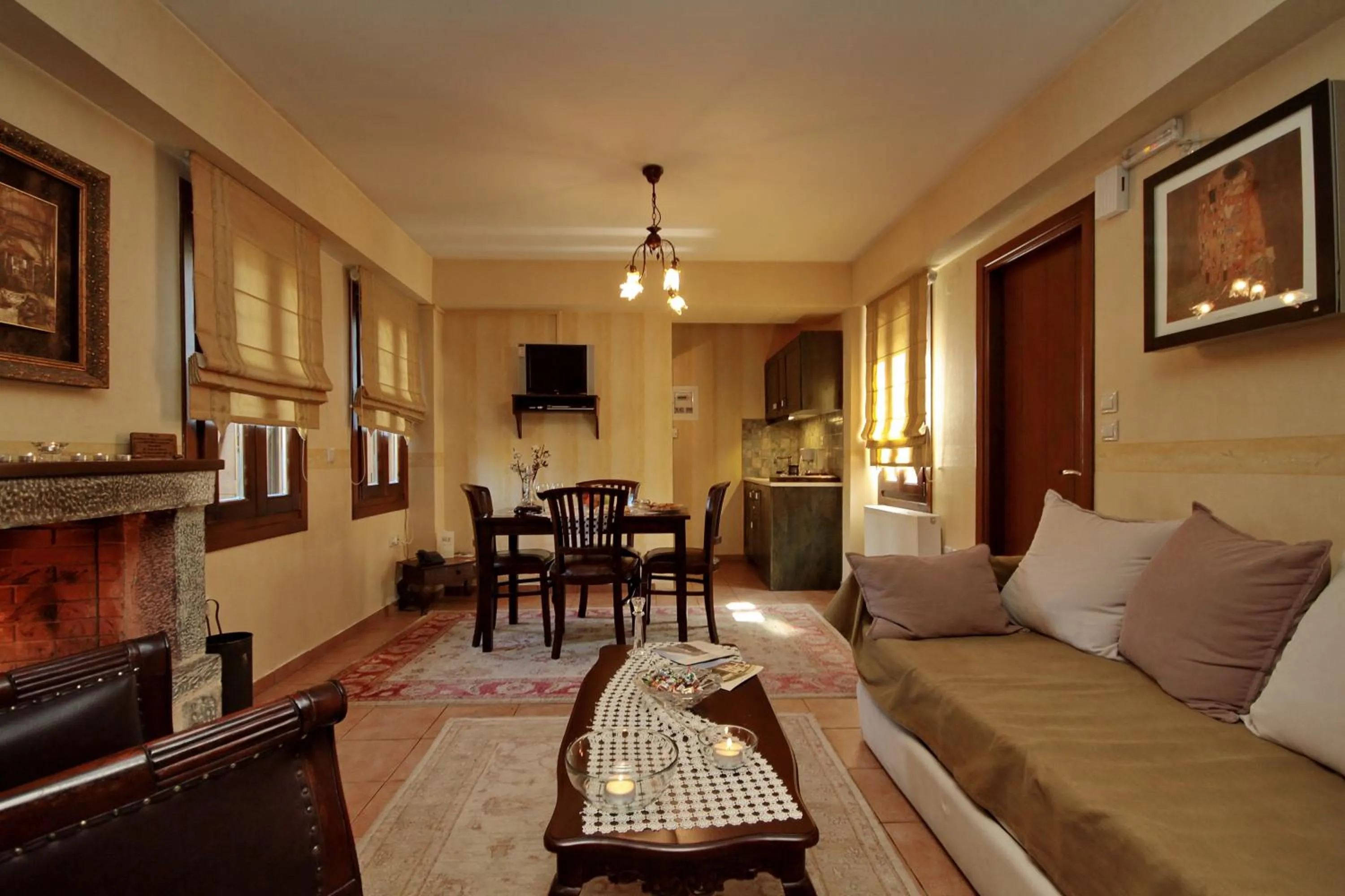 Kitchen or kitchenette in Menalia Villas & Suites ΚΤΗΜΑ ΚΟΥΜΠΟΥΡΗ