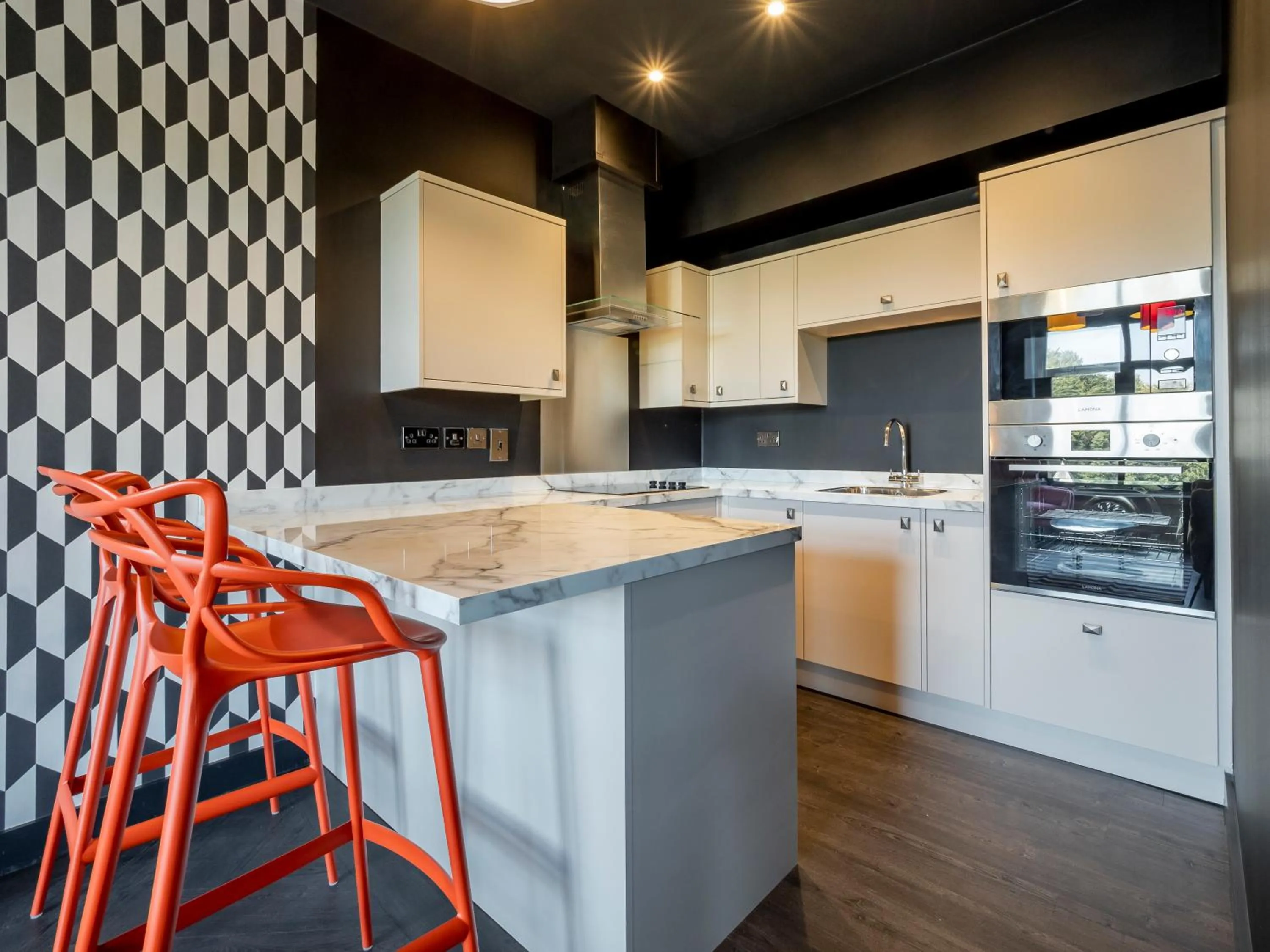 Kitchen or kitchenette in Bowers Mill Aparthotel