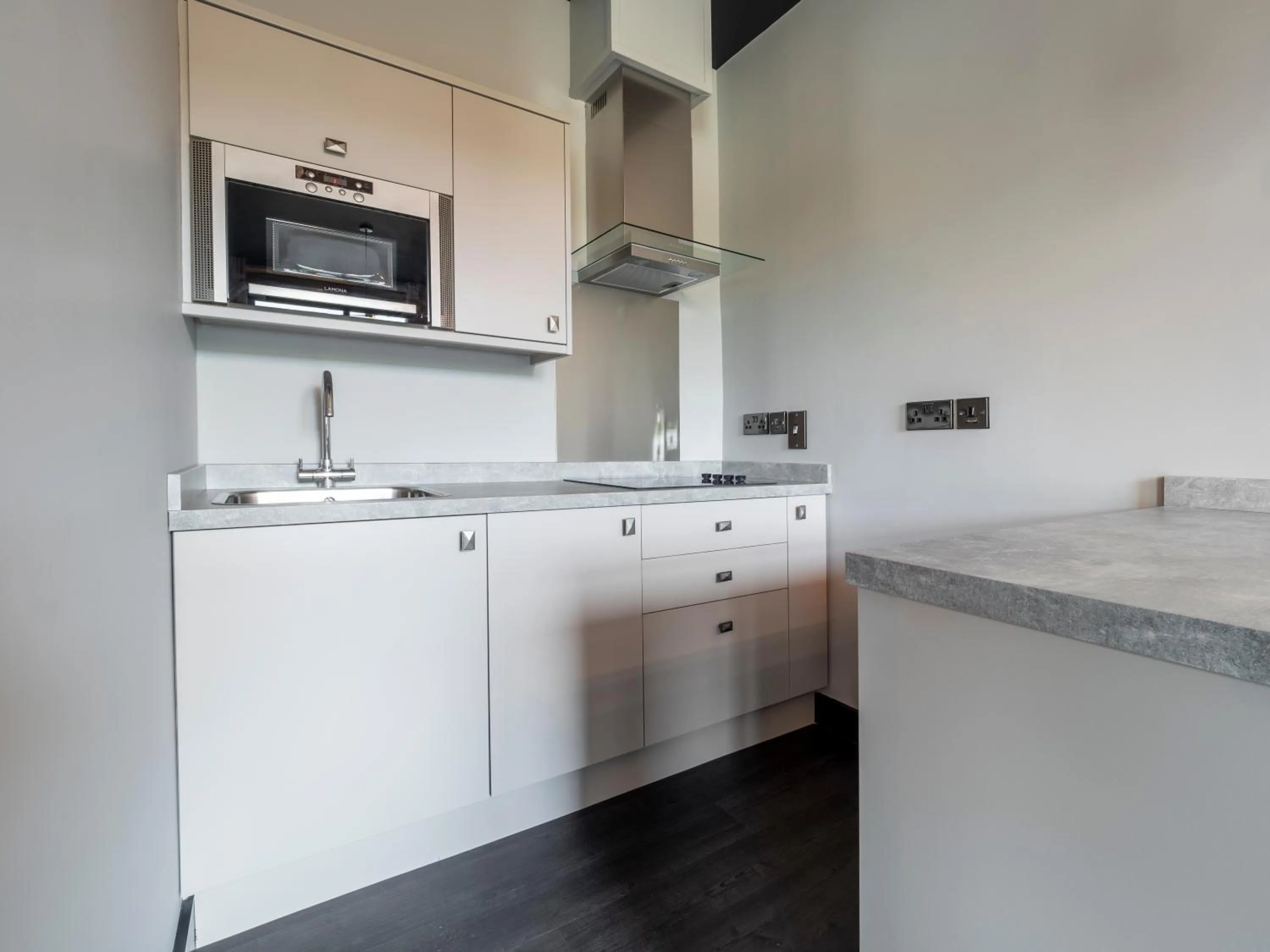 Kitchen or kitchenette in Bowers Mill Aparthotel