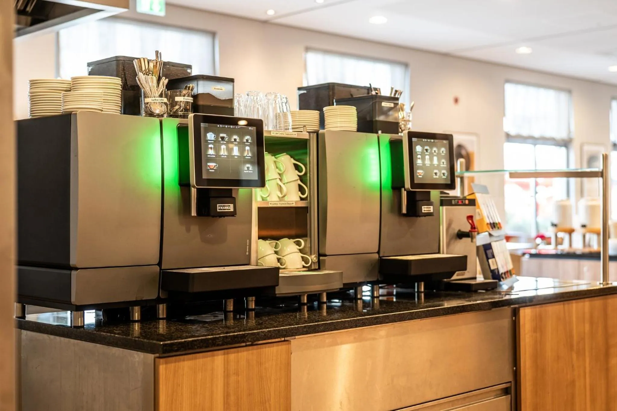 Restaurant/places to eat in Holiday Inn Express Nürnberg-Schwabach