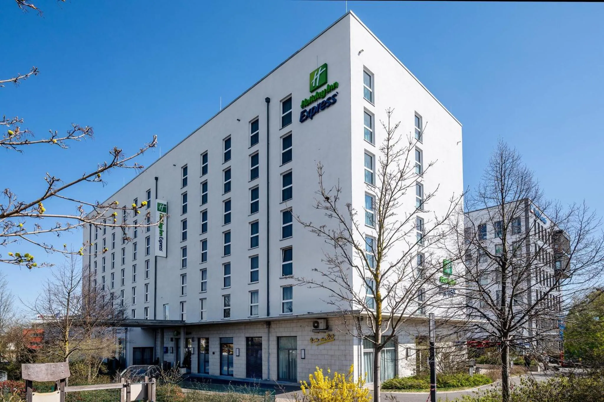 Property building in Holiday Inn Express Nürnberg-Schwabach