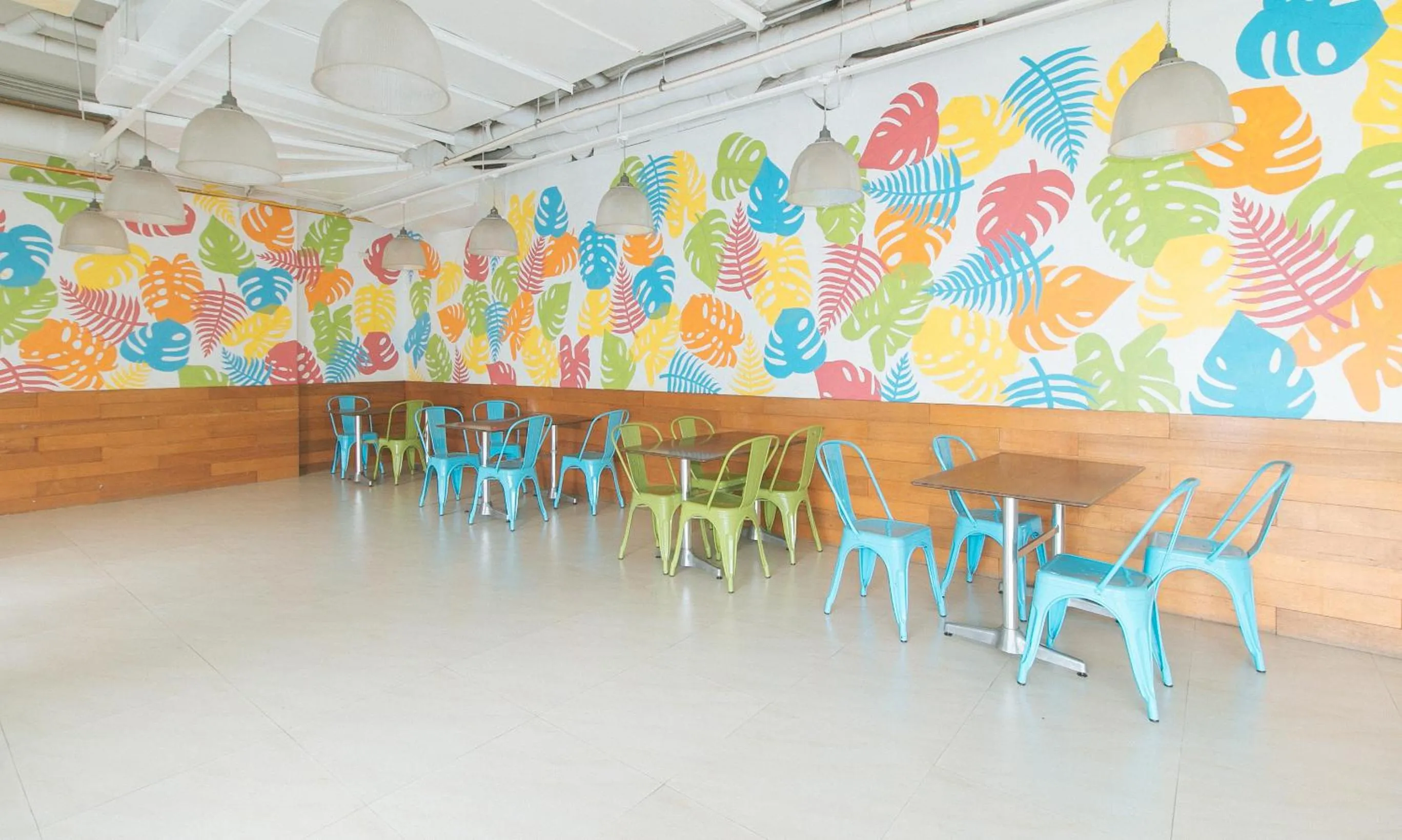 Area and facilities in Eimy's Place at Urban Deca Mandaluyong by RedDoorz