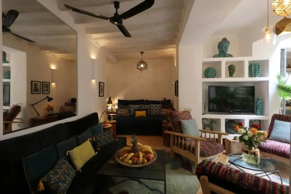 Riad 103 Medina Pool and Hammam