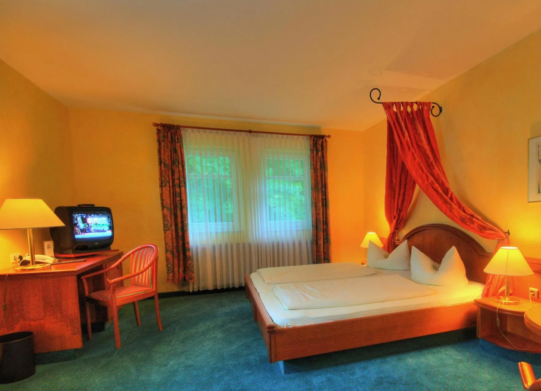 Bedroom, Bed in Meister BÄR HOTEL Vogtland