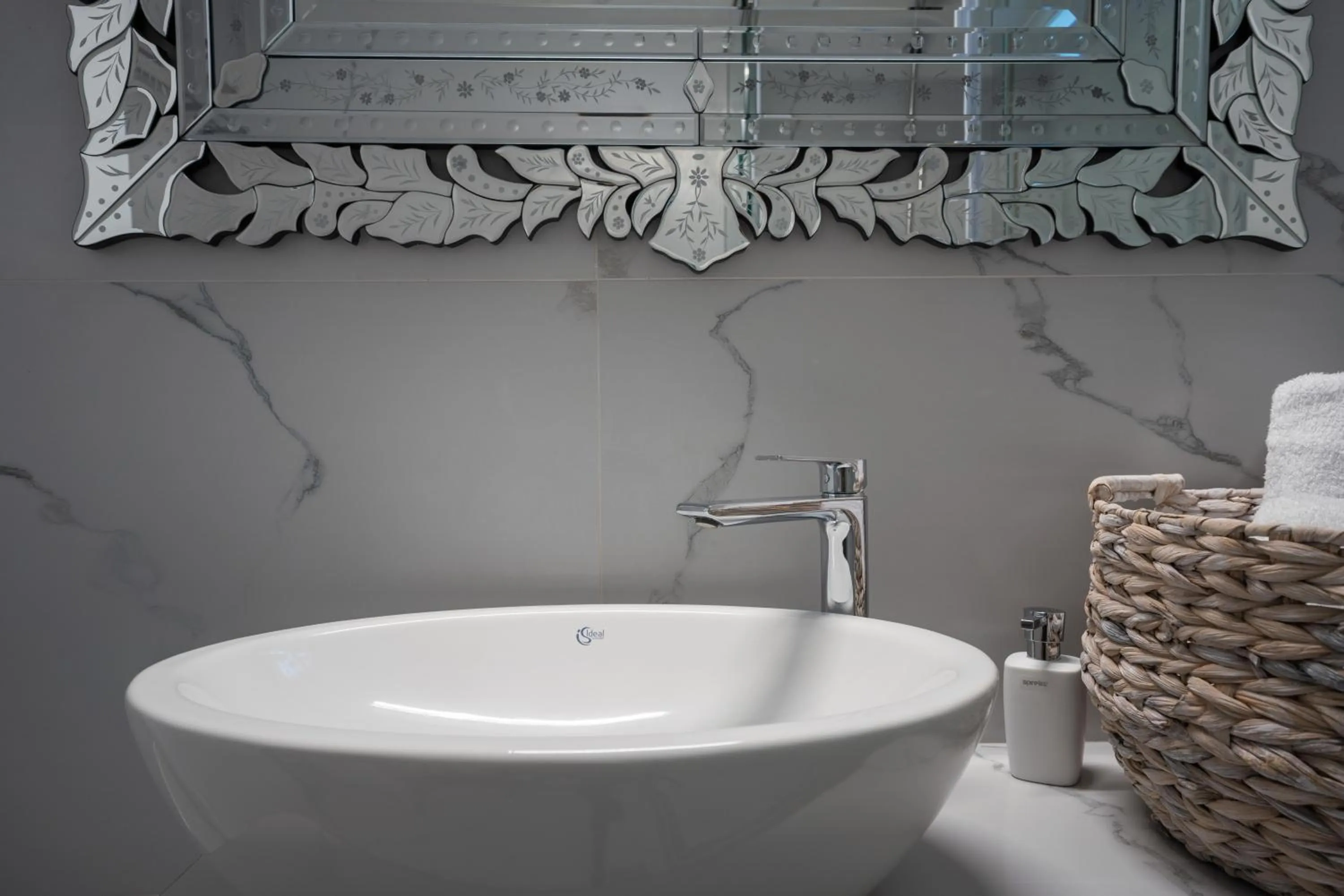 Bathroom in Oia Sunset Villas