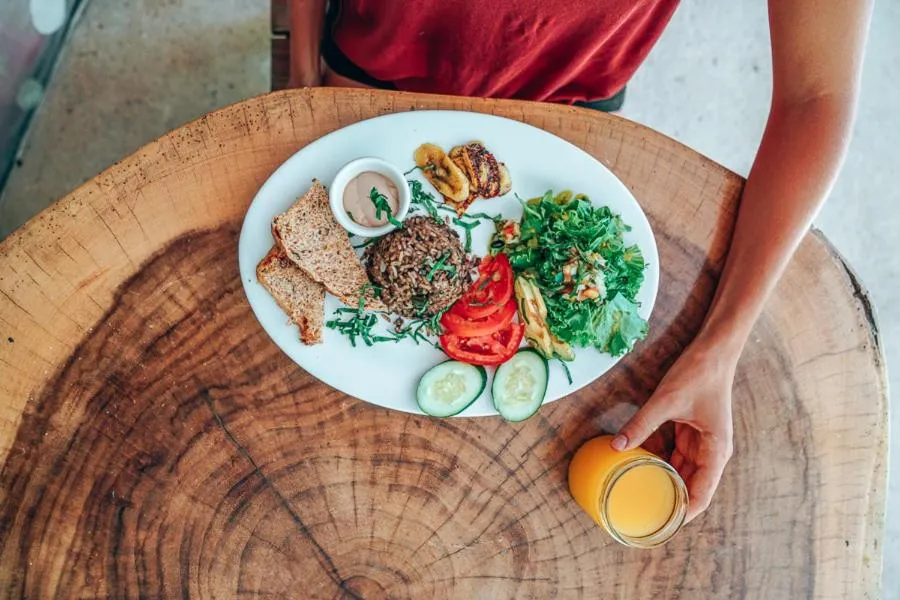 Breakfast in Iluminar Beachfront Suites