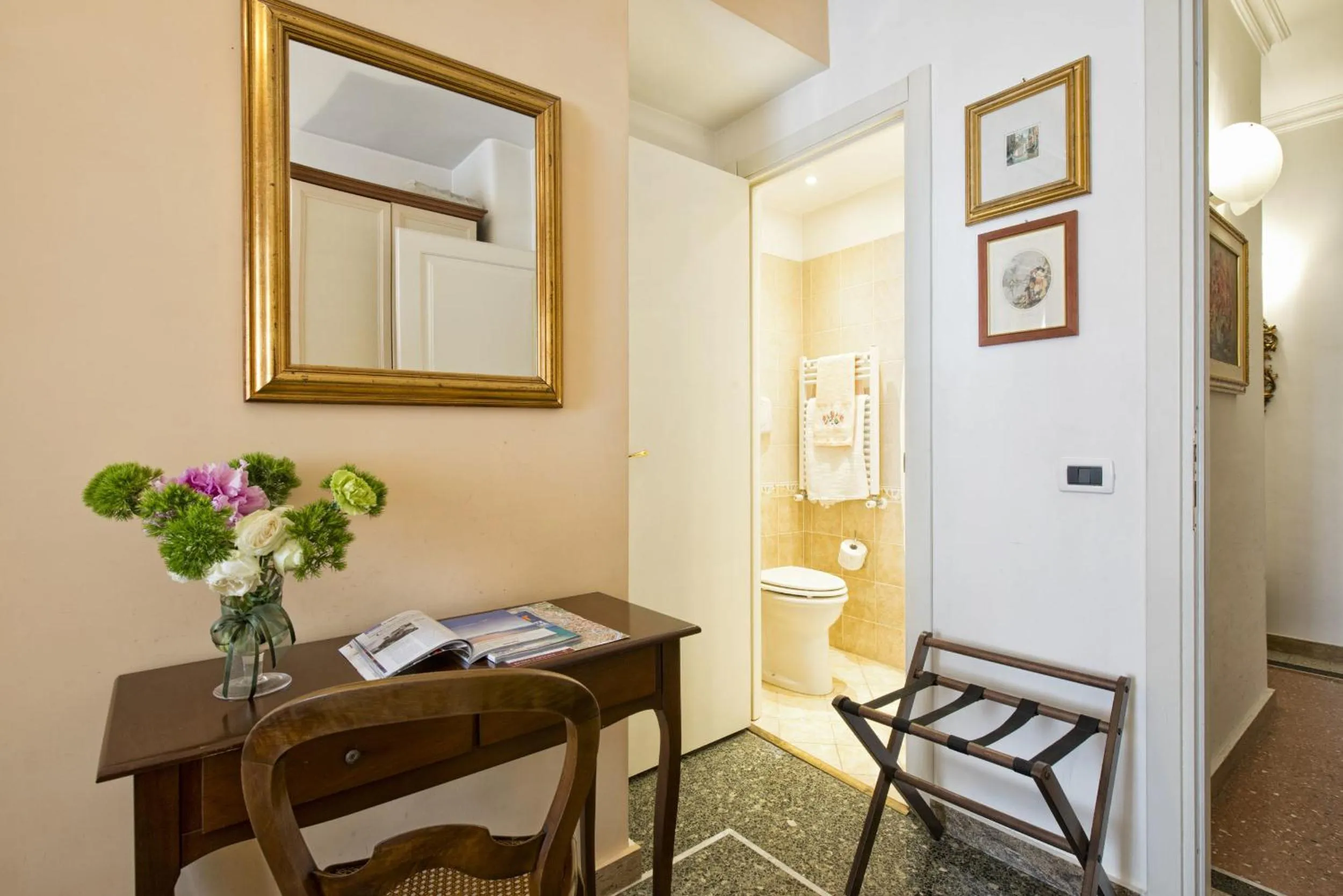 Decorative detail in B&B Le Sibille