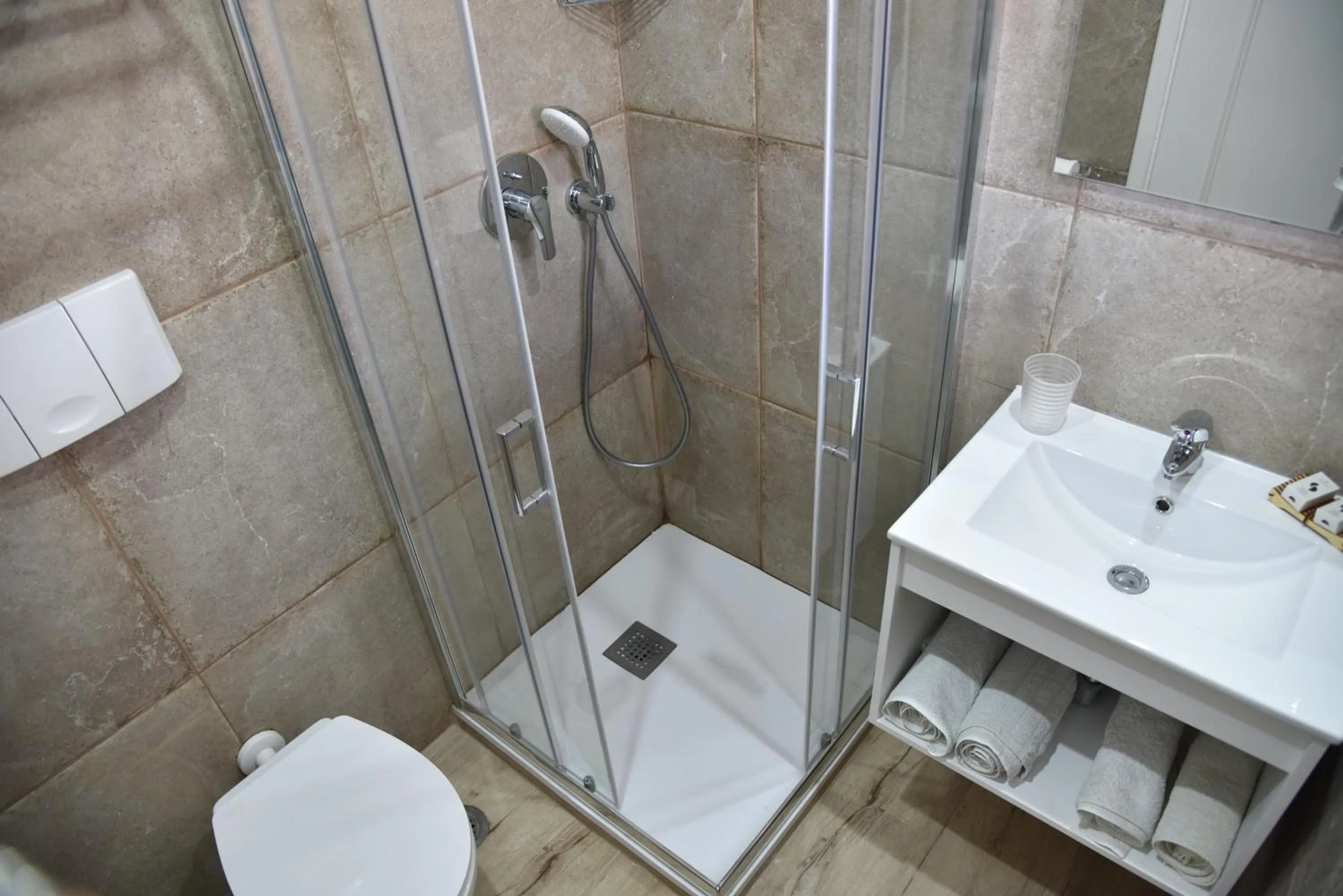 Shower in Boutique Hotel Tilos Mare