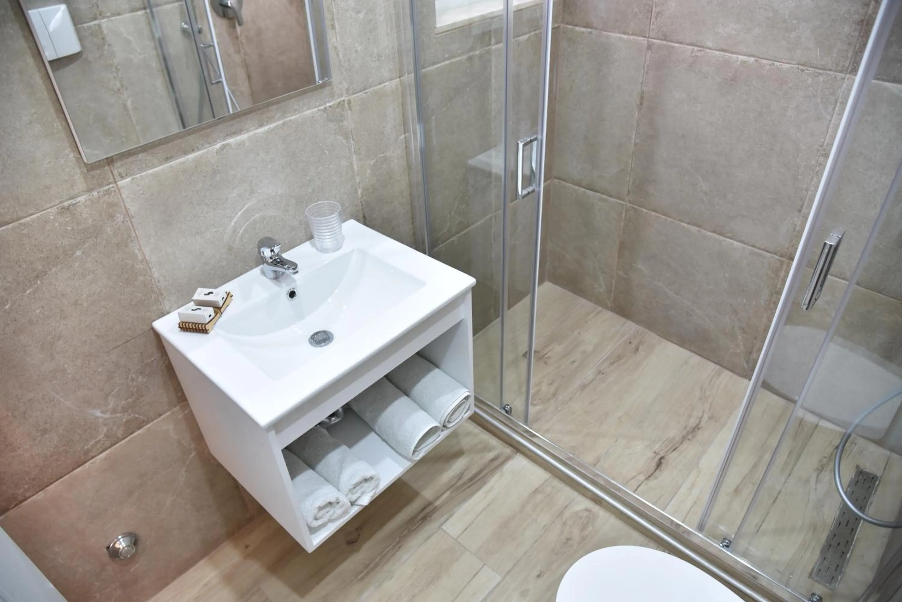 Shower in Boutique Hotel Tilos Mare