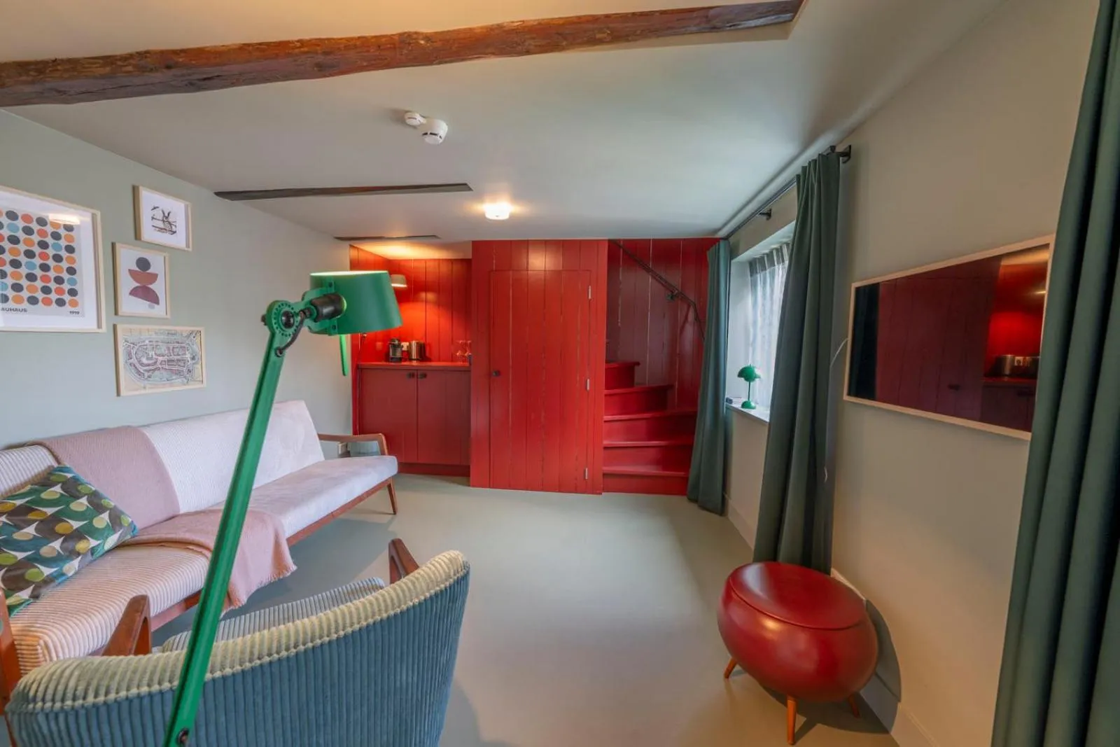 Living room, Bed in B&B Turfkade9